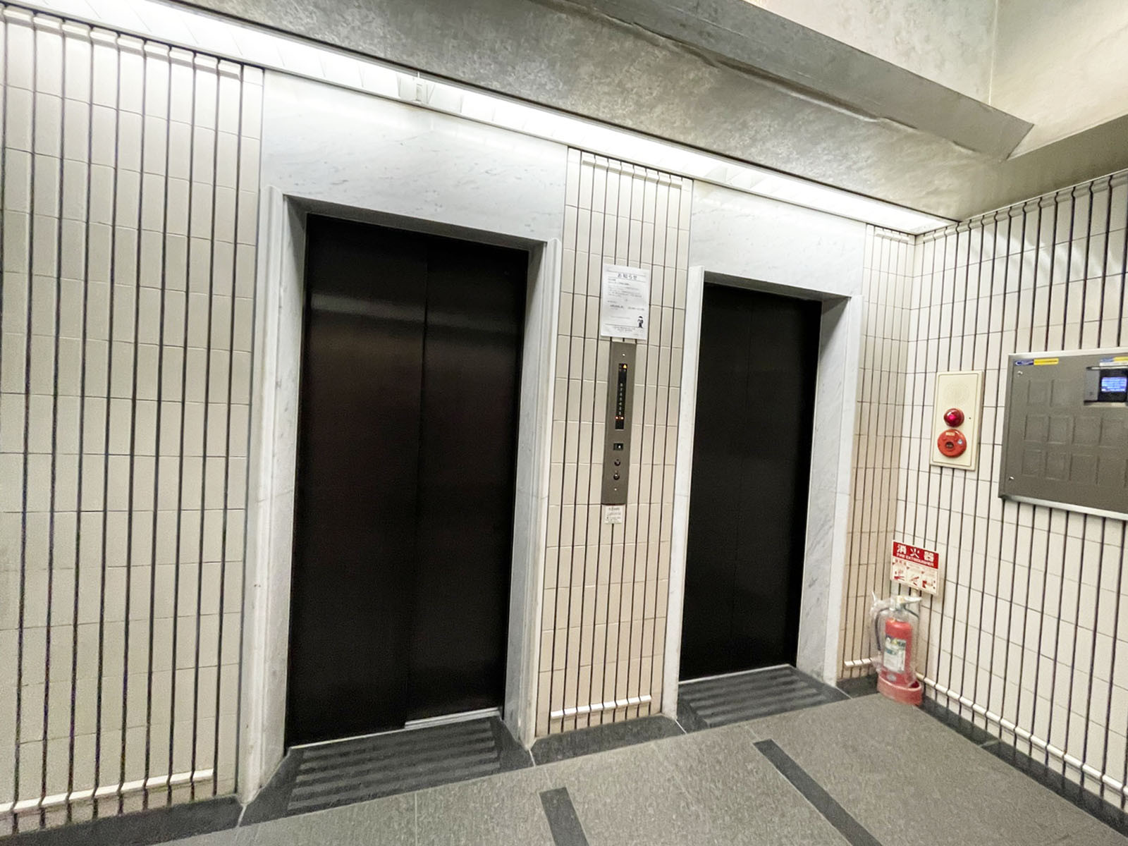 エレベーター