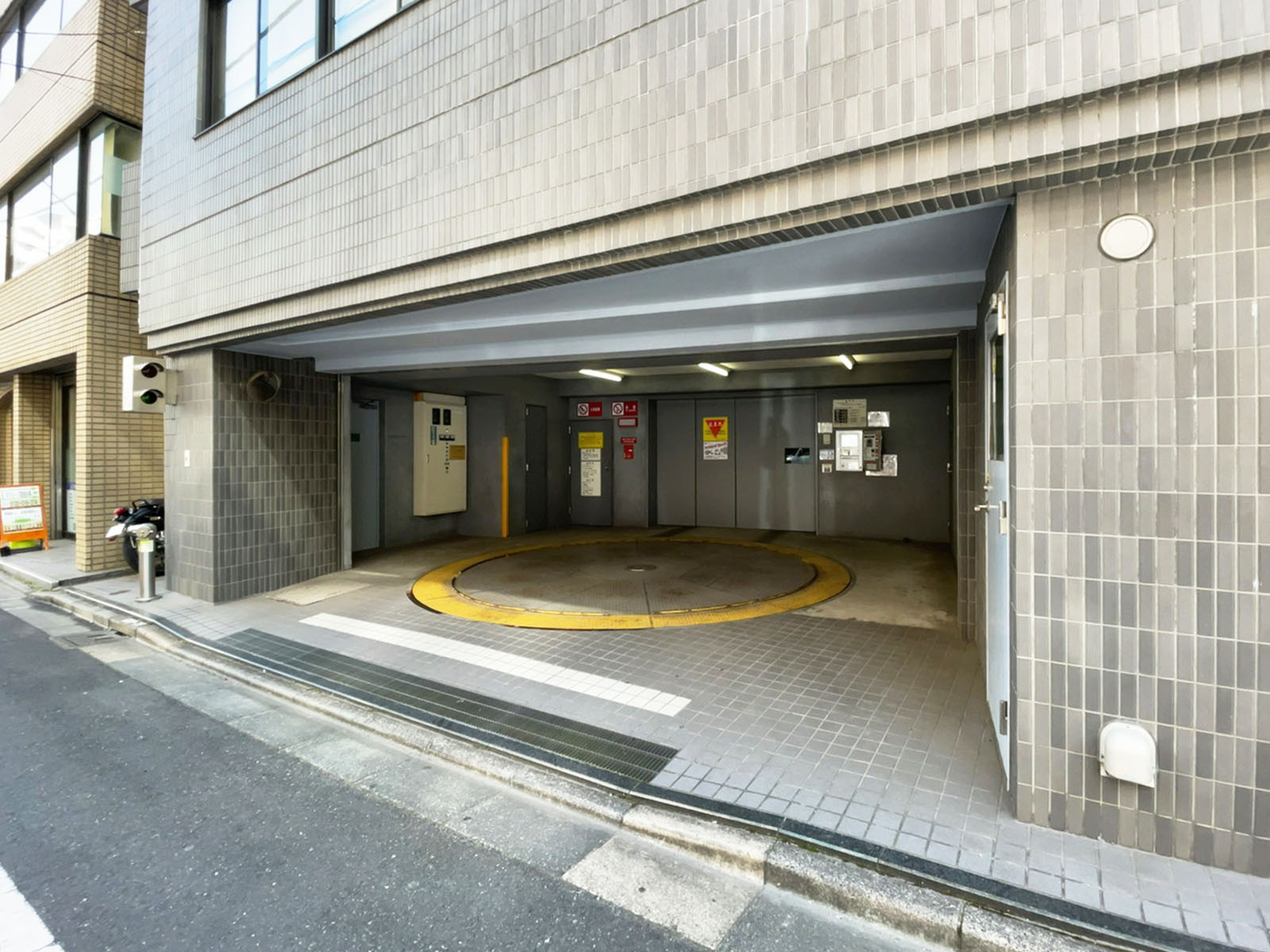 駐車場