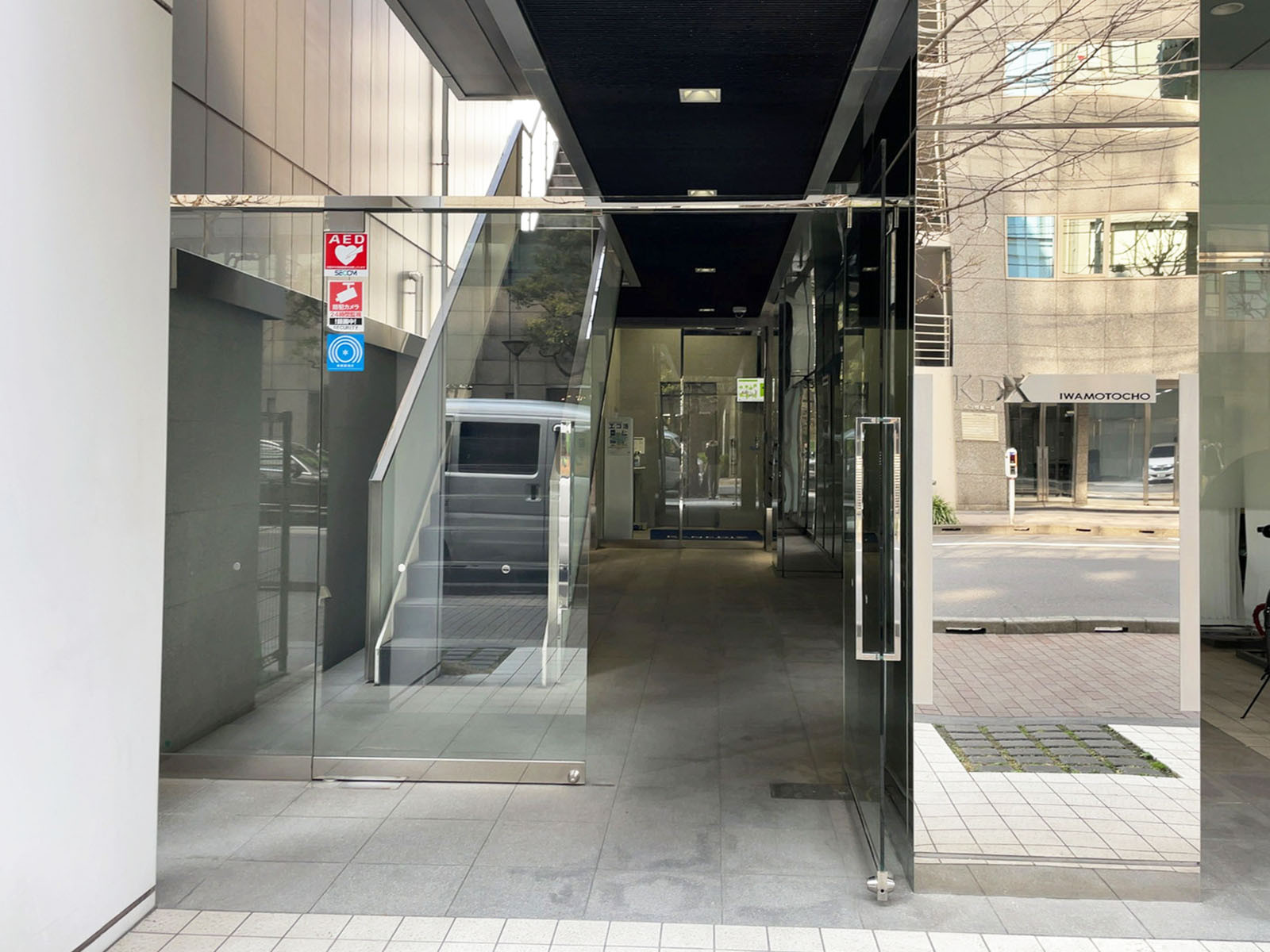 エントランスアプローチ