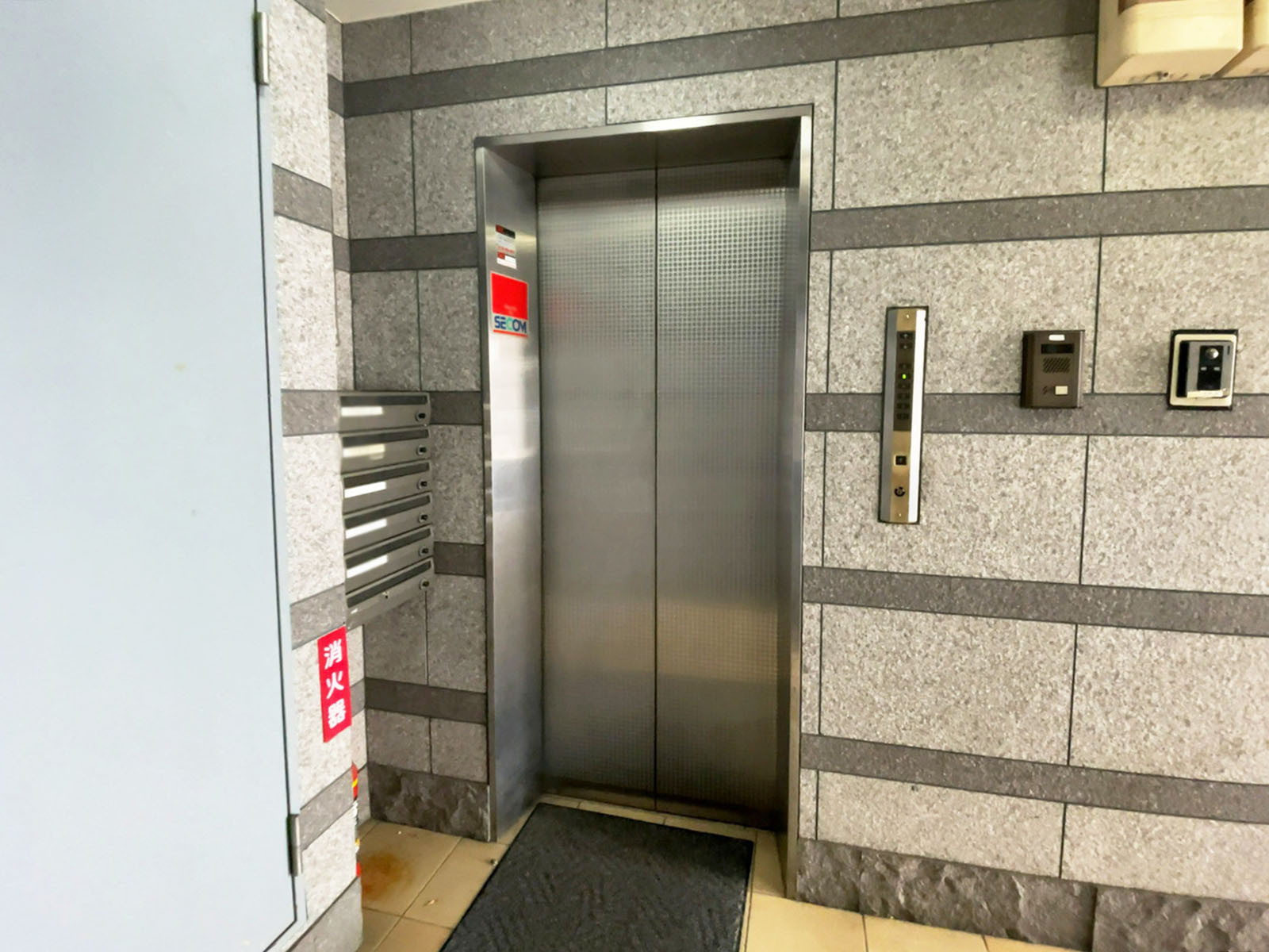 エレベーター
