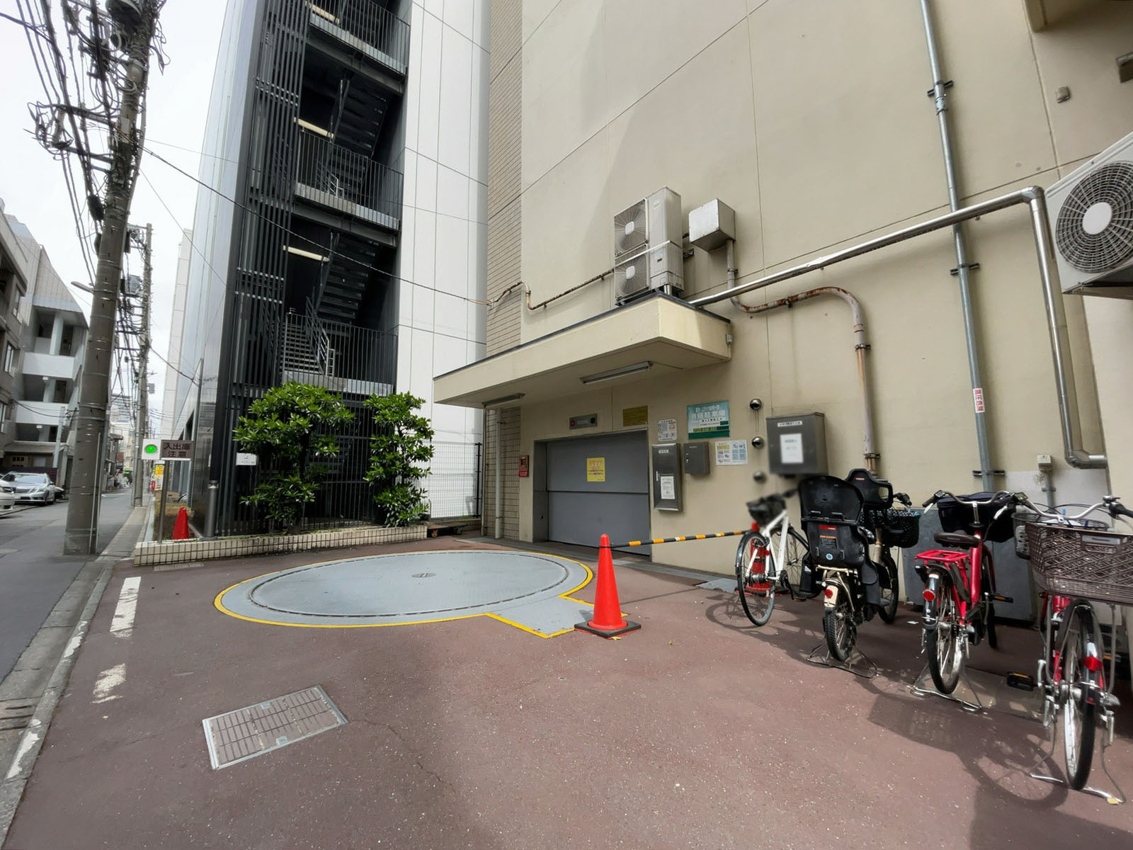 駐車場