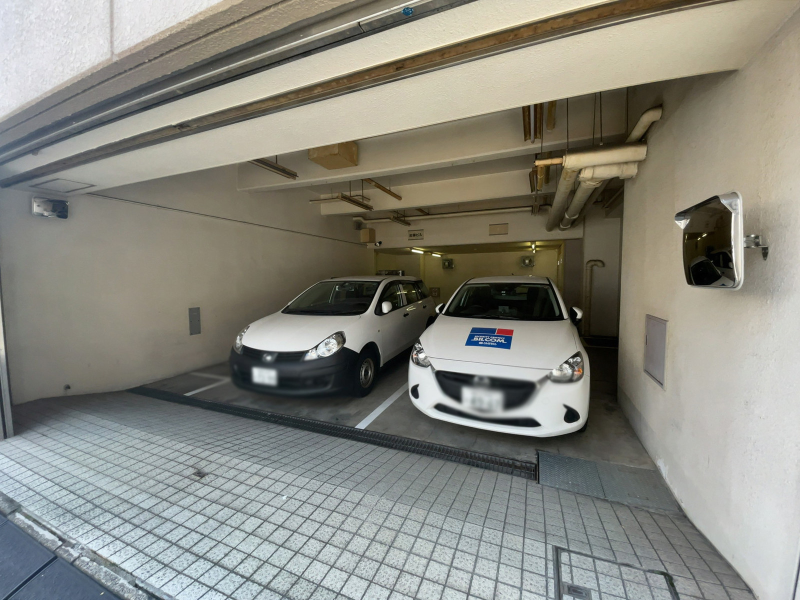 駐車スペース