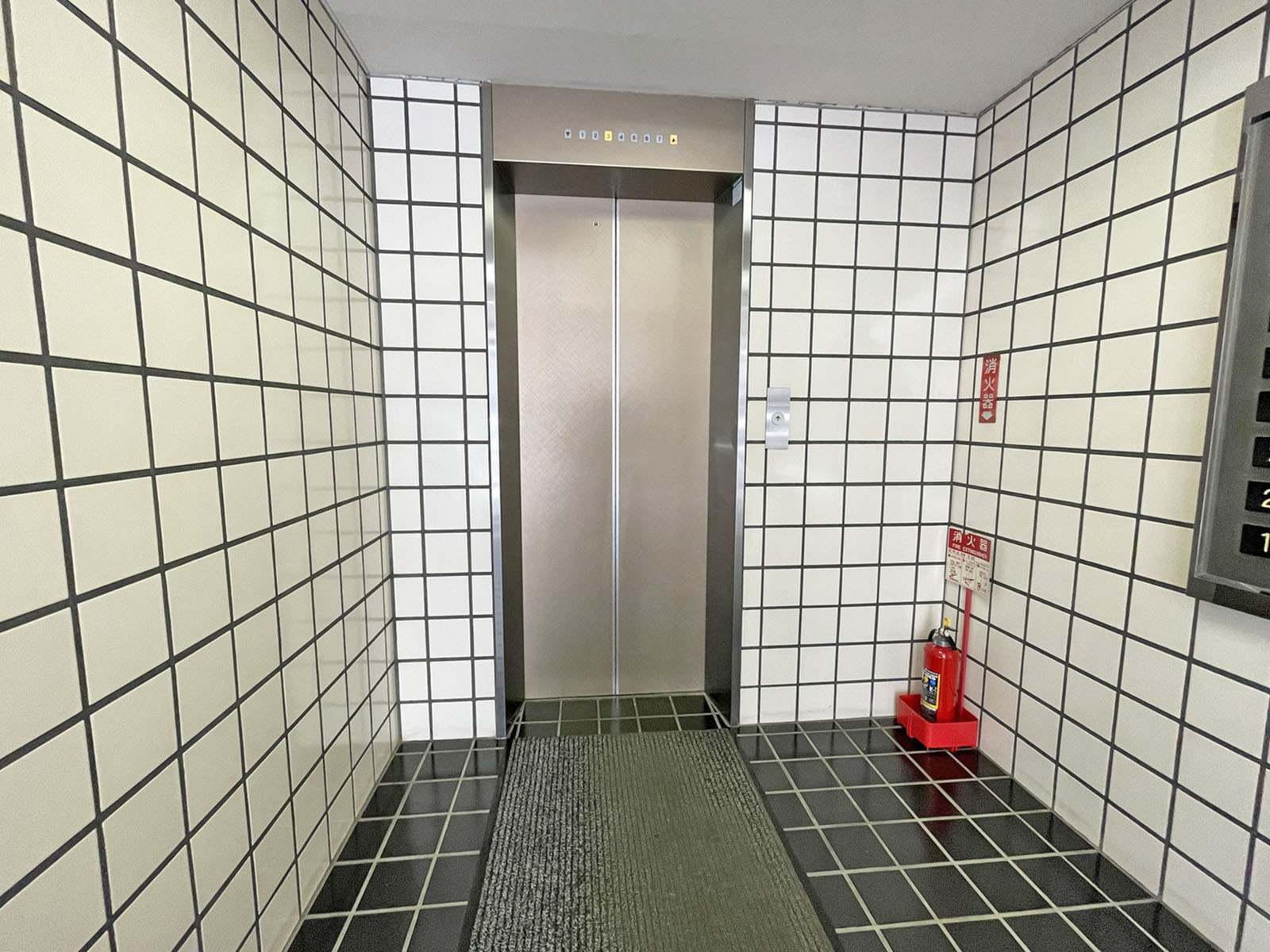 エレベーター