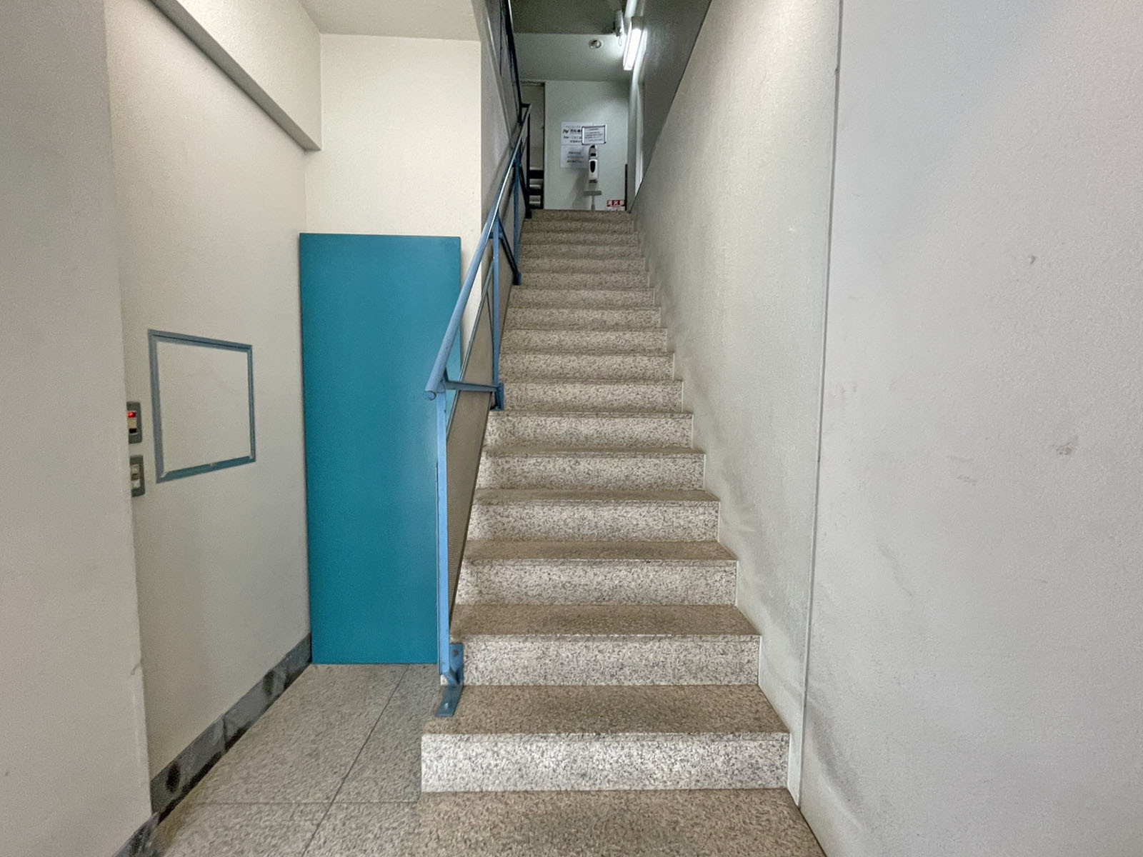 内階段