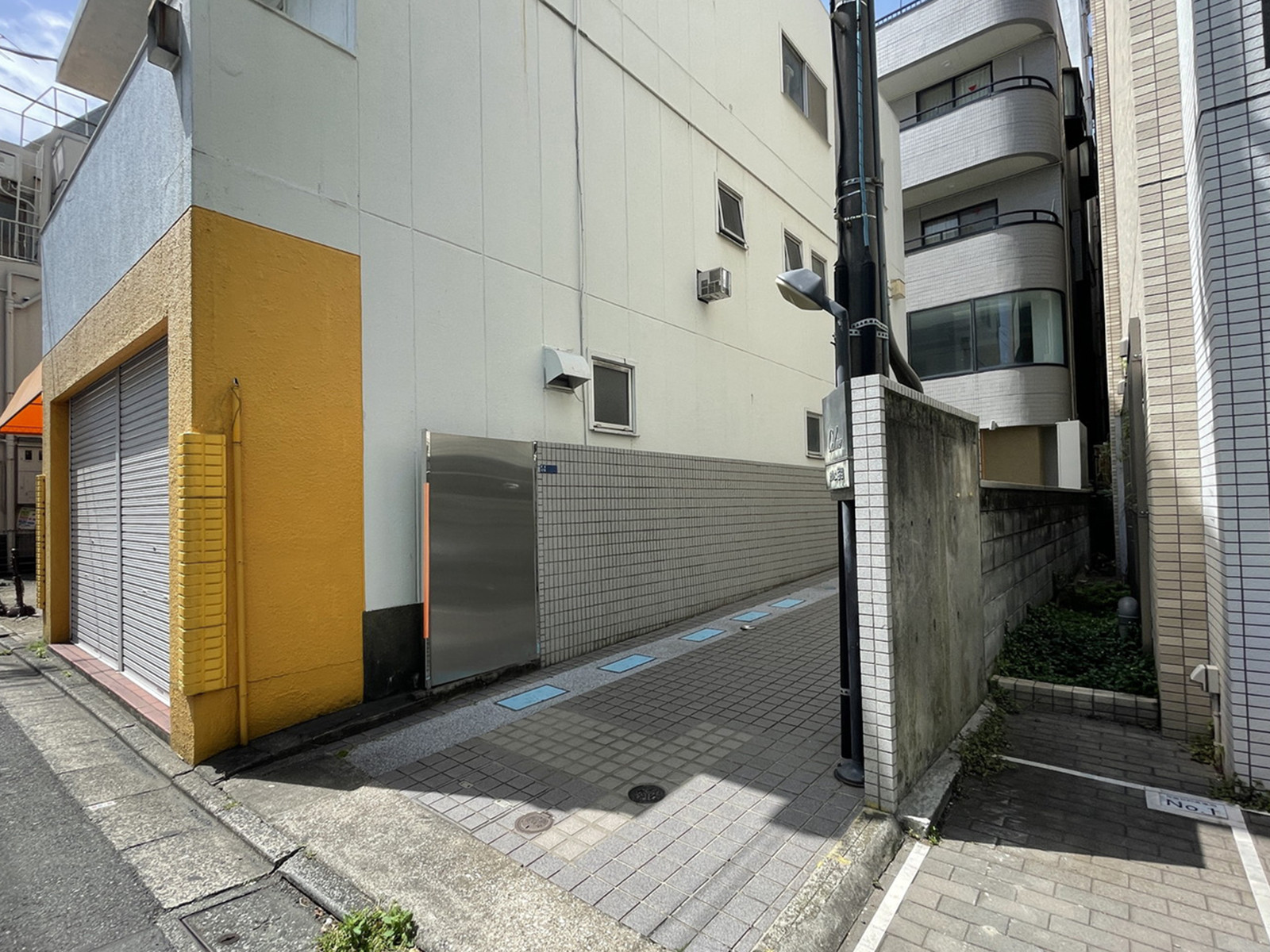 エントランスアプローチ