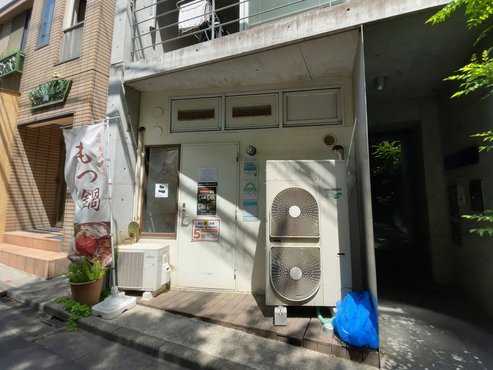 1階の飲食店