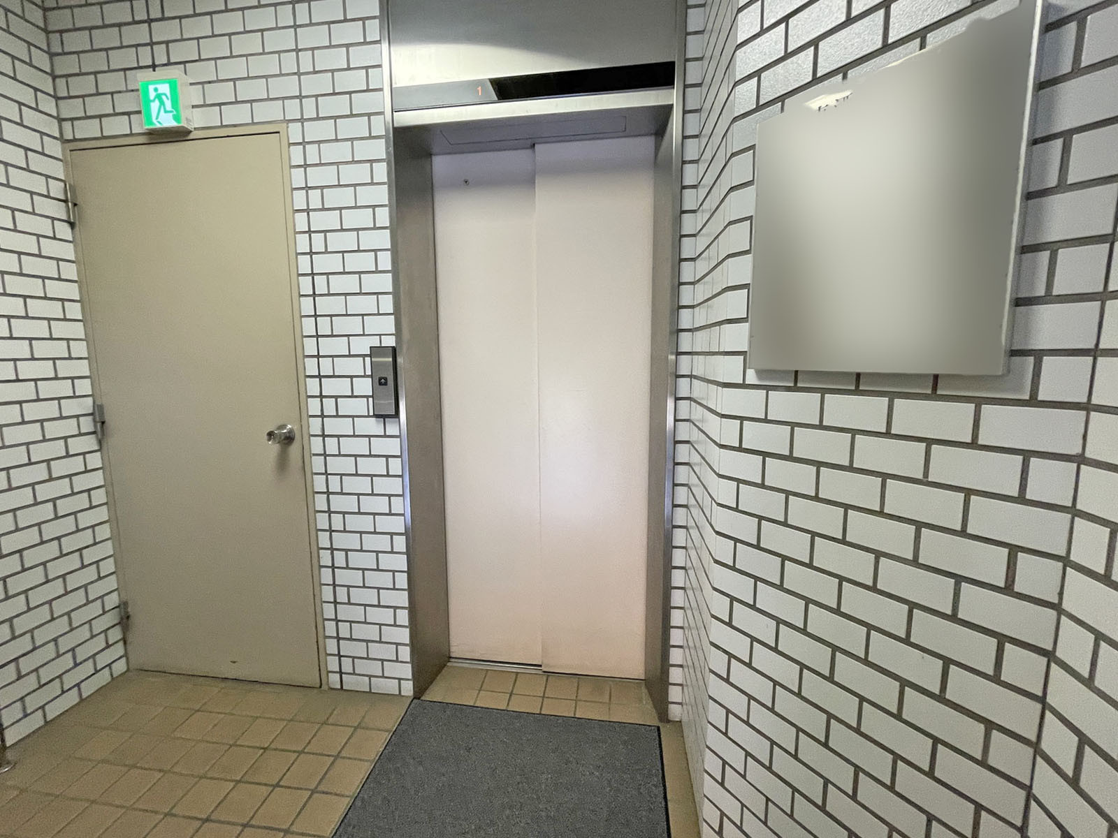 エレベーター