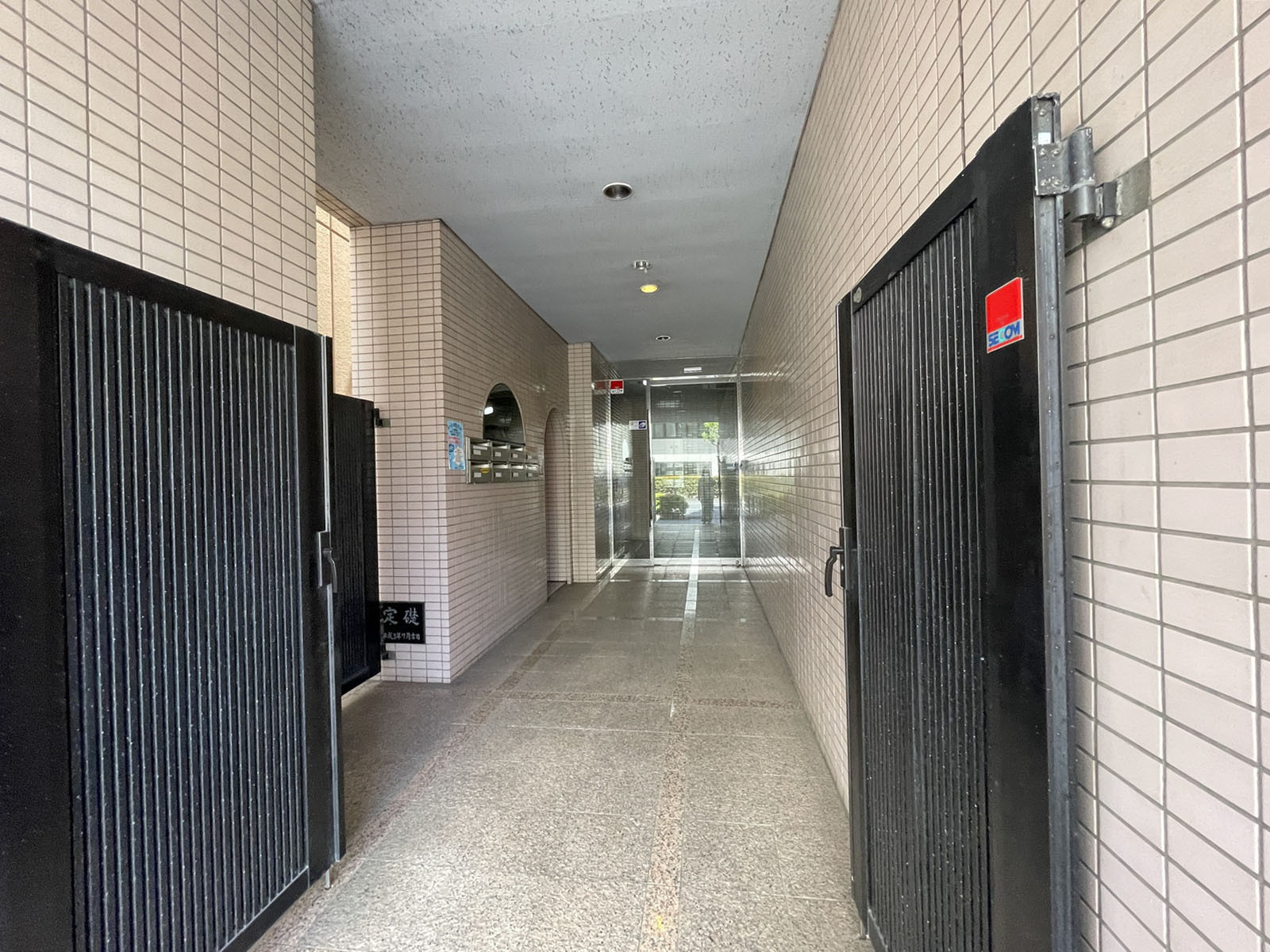 エントランスアプローチ
