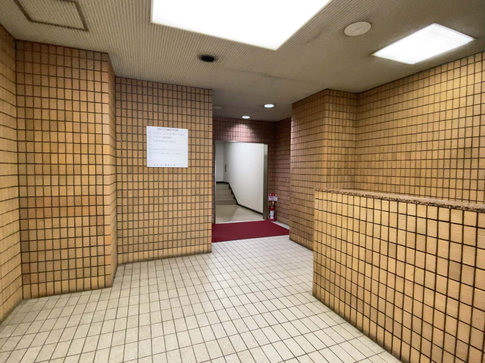 エントランス