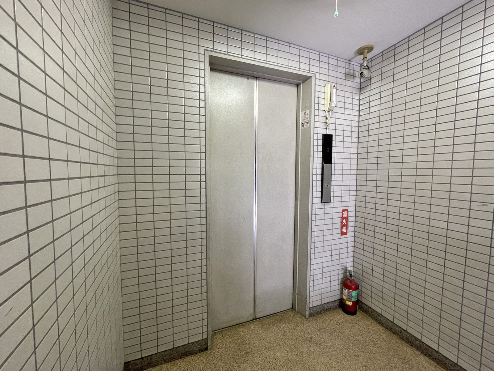 エレベーター