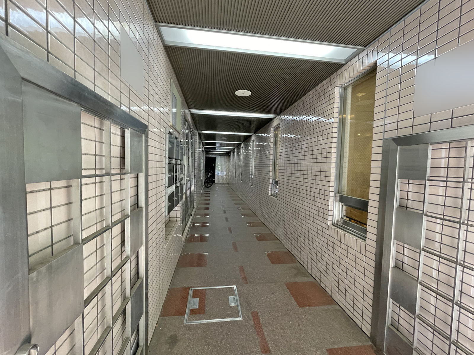 エントランスアプローチ