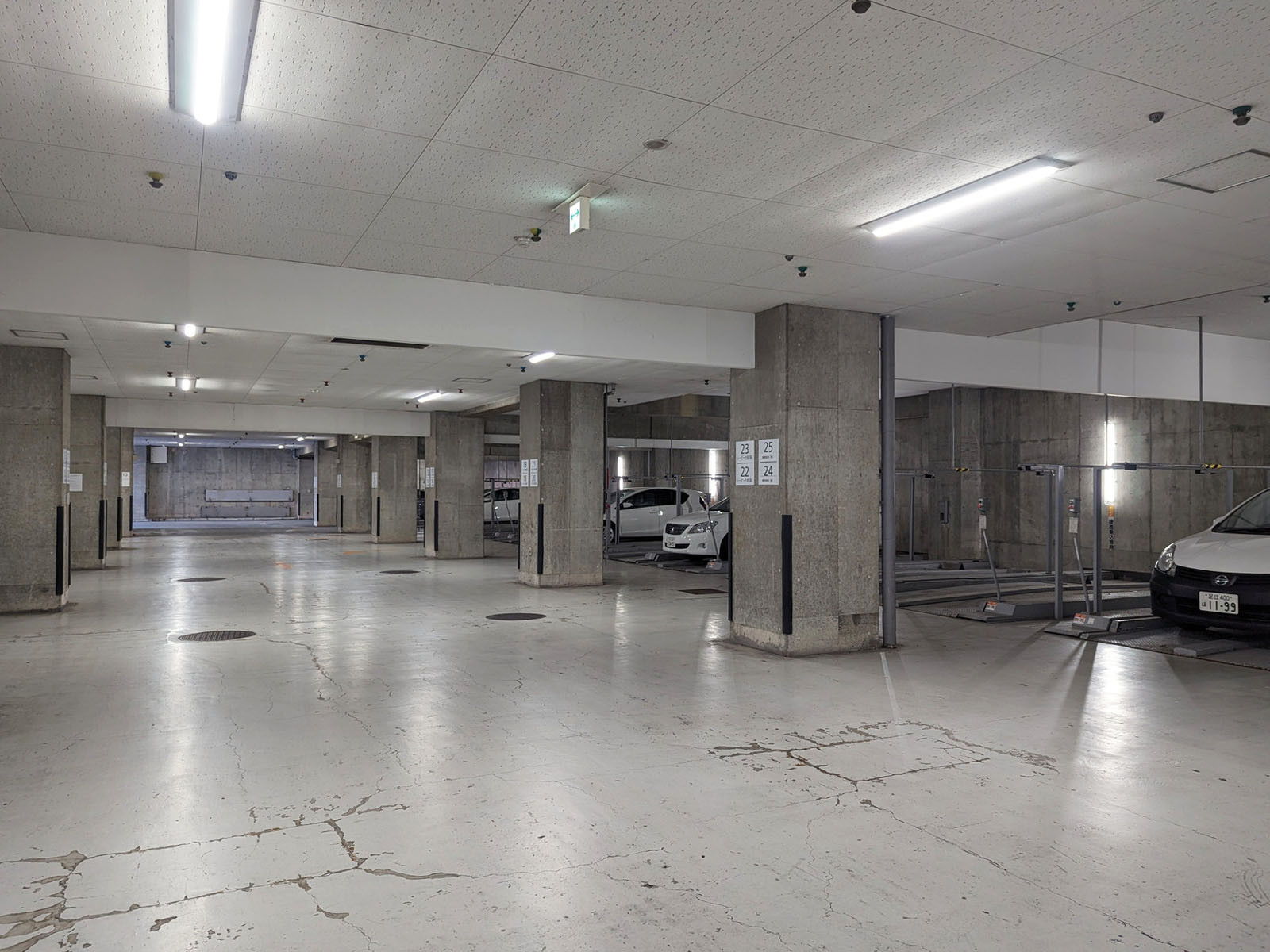 駐車場