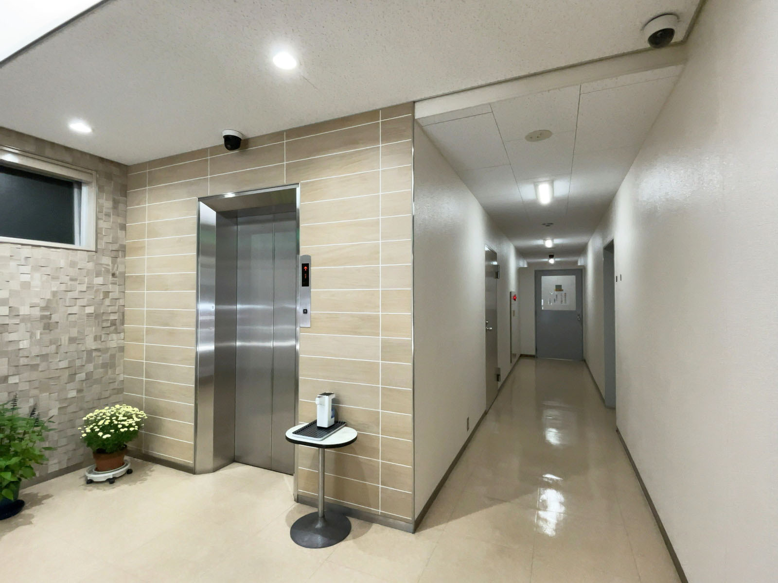 エントランスホール