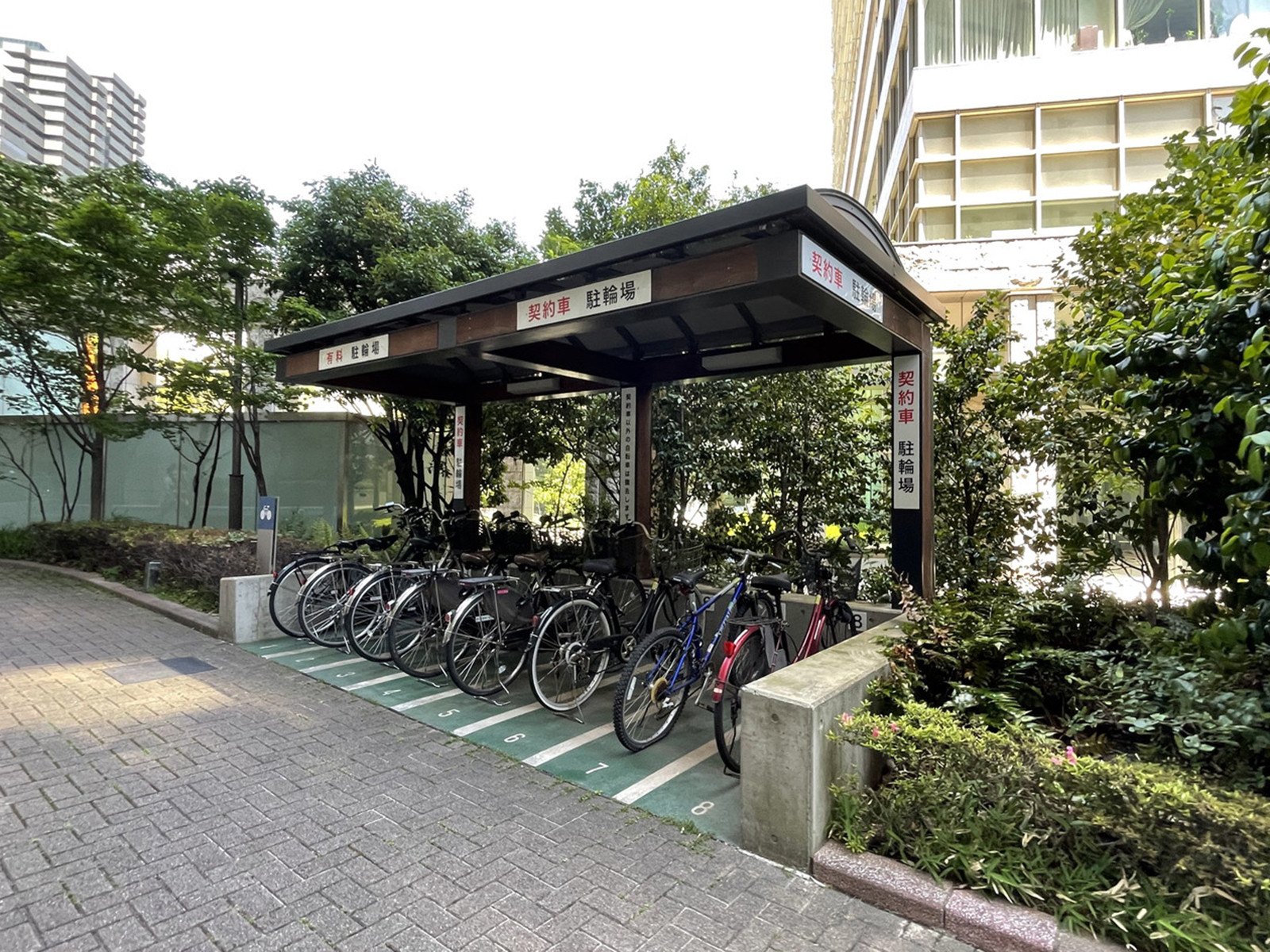 駐輪場