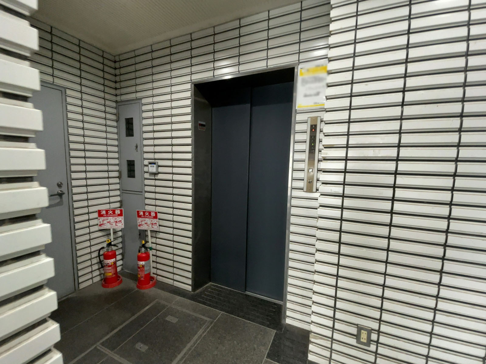エレベーター