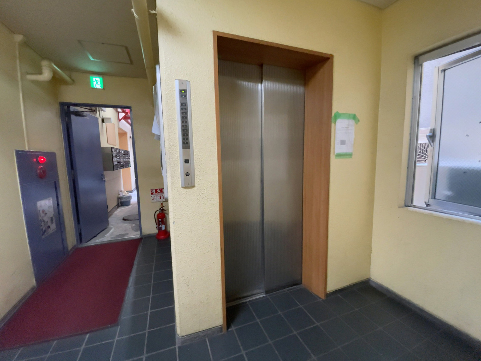エレベーター