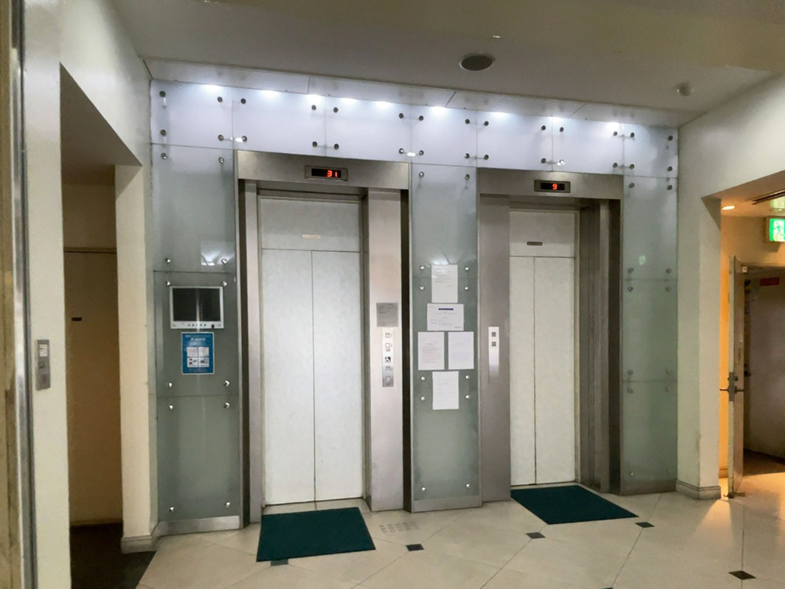 エレベーター