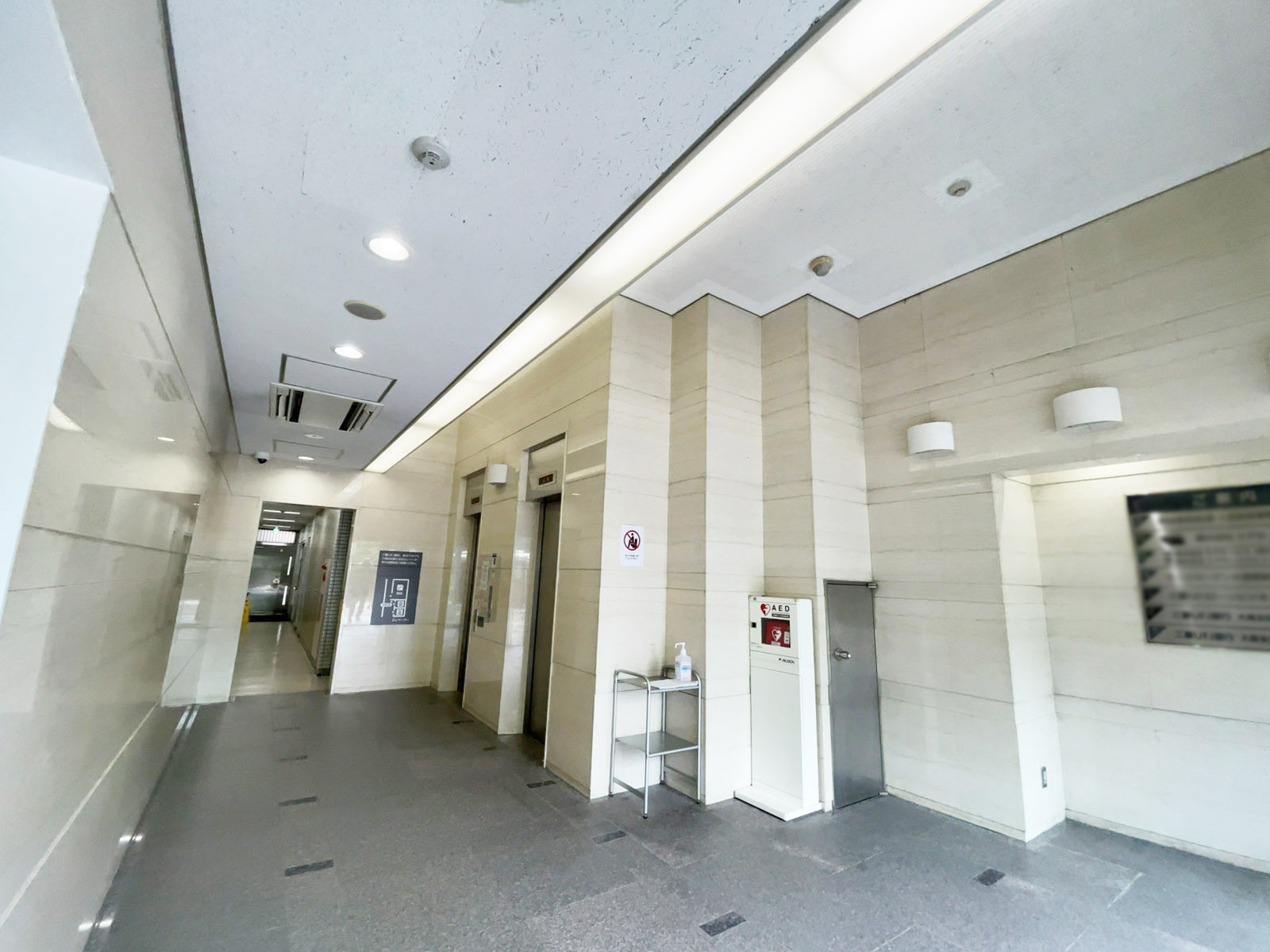 エントランス
