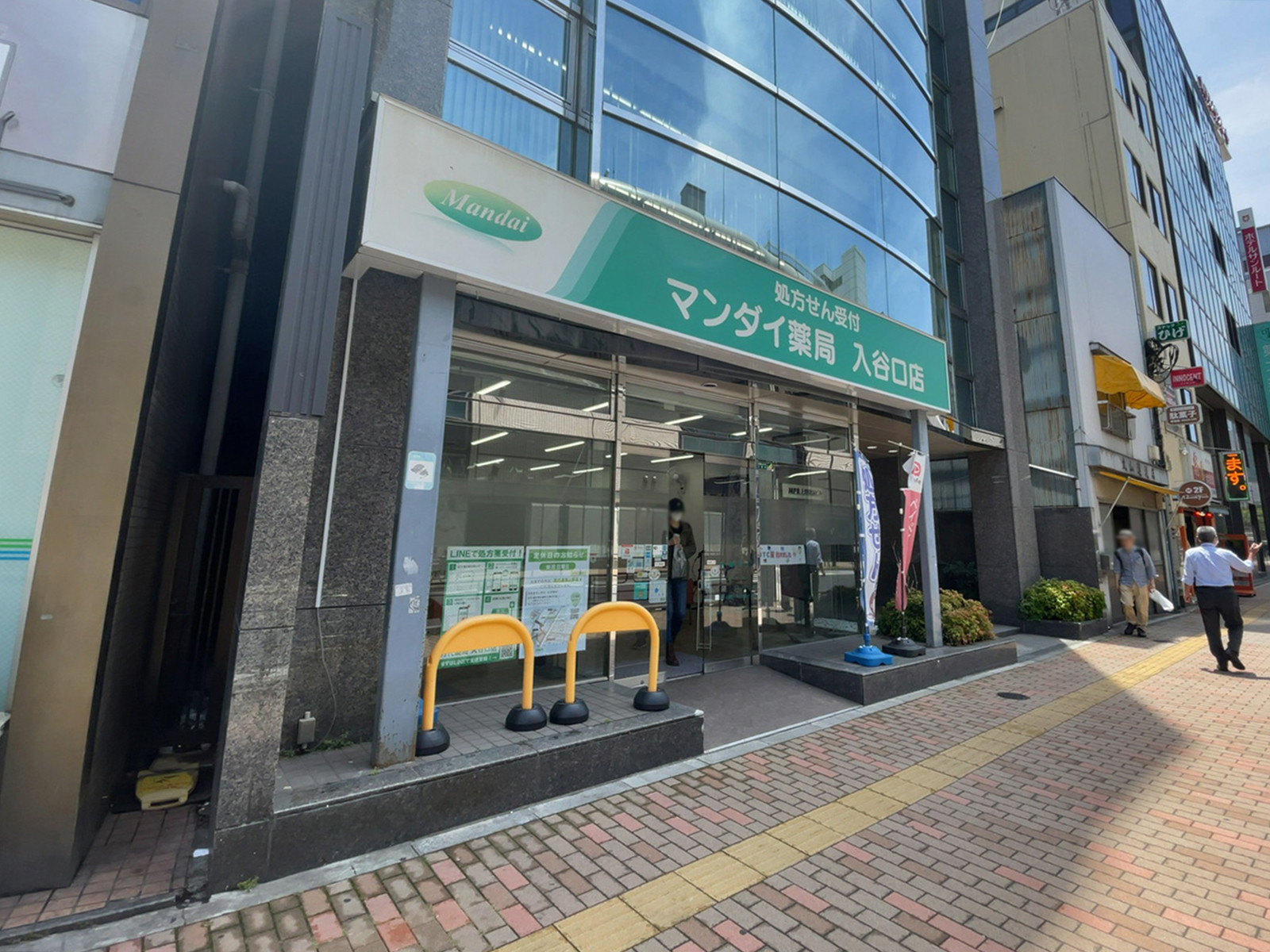 1階テナントの様子