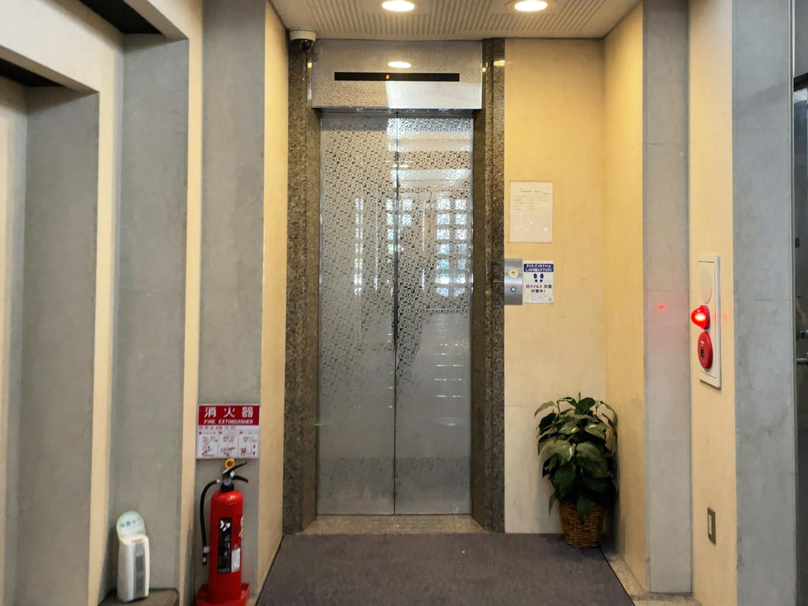 エレベーター