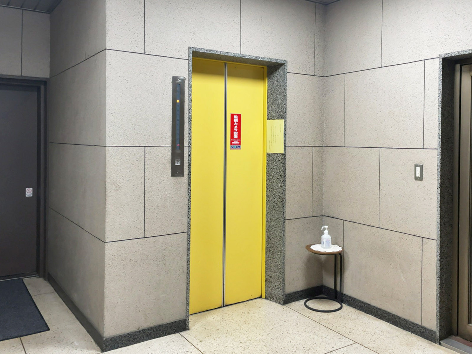 エレベーター
