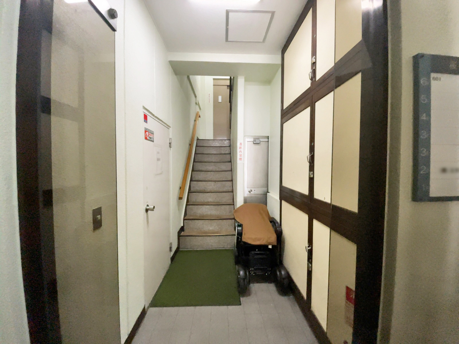 エントランス