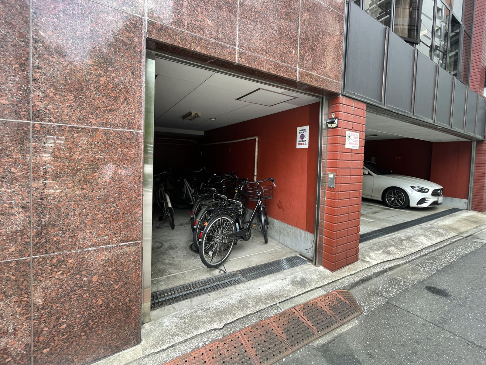 駐輪場