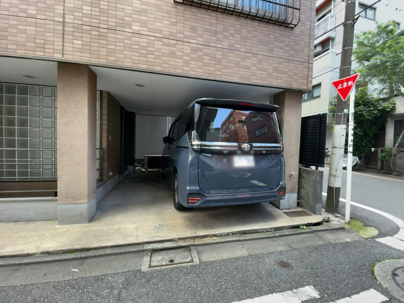 駐車スペース
