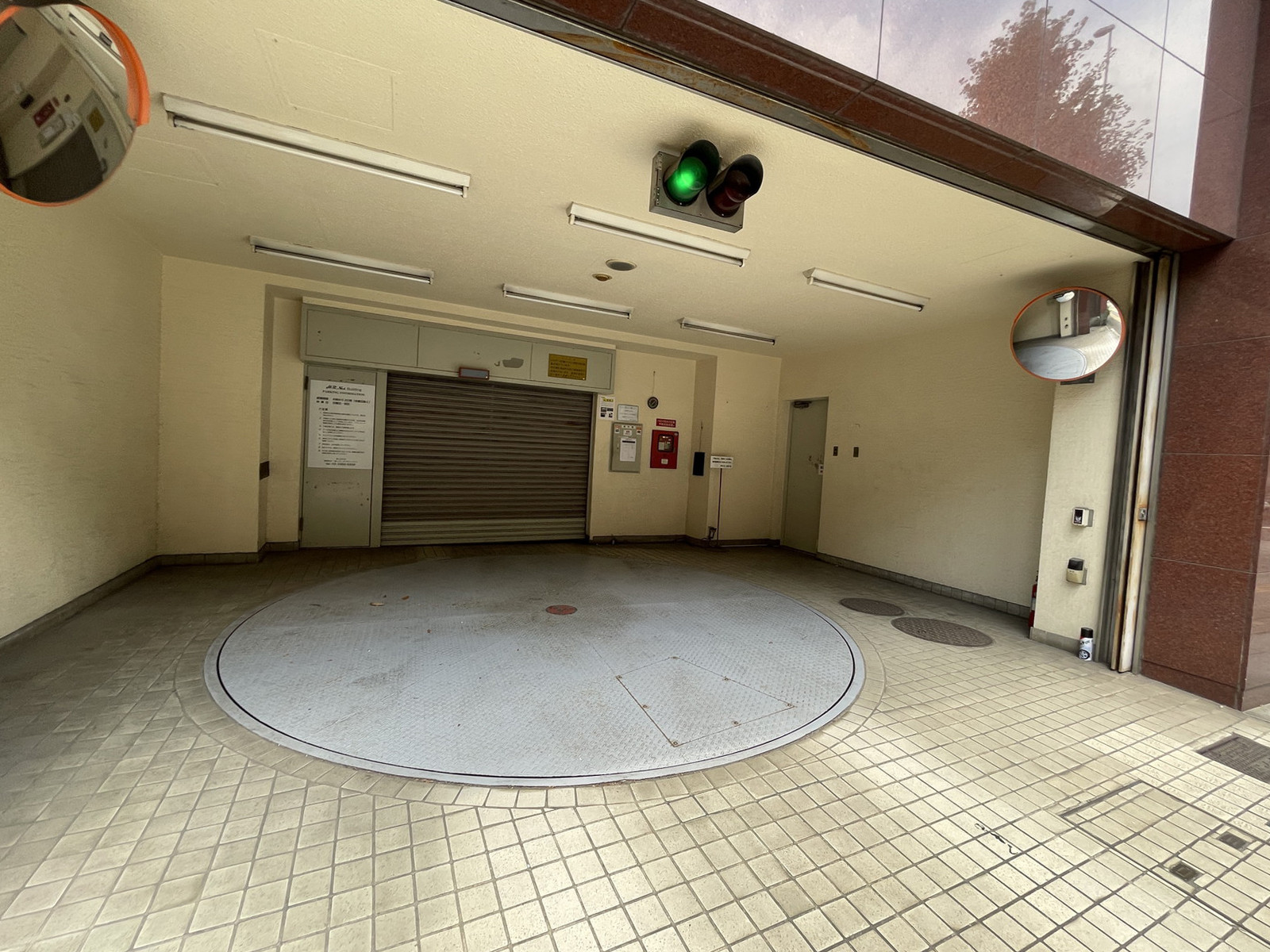 駐車場