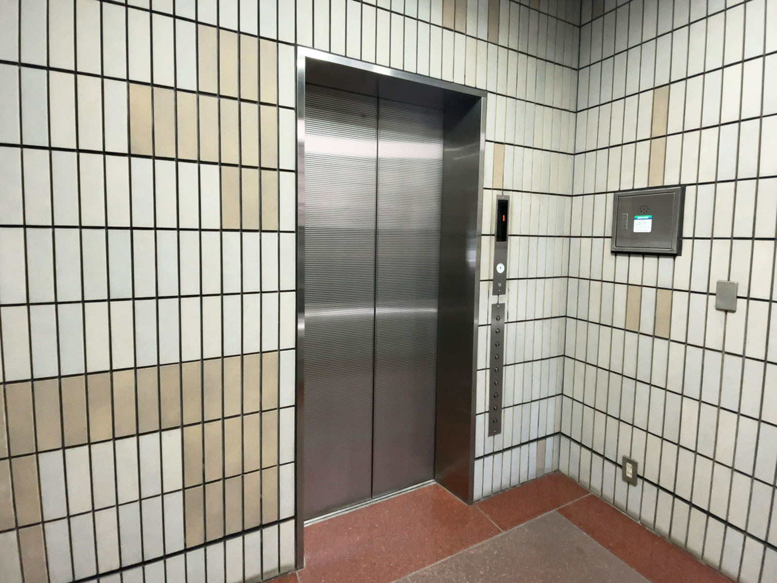 エレベーター