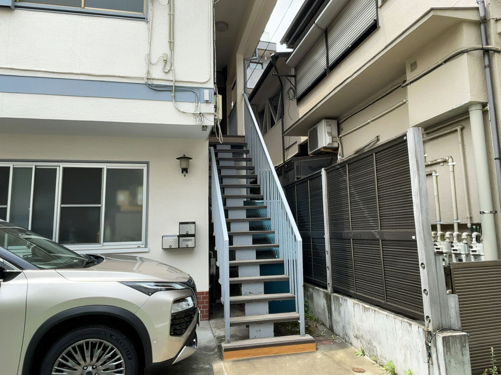 2階につながる階段
