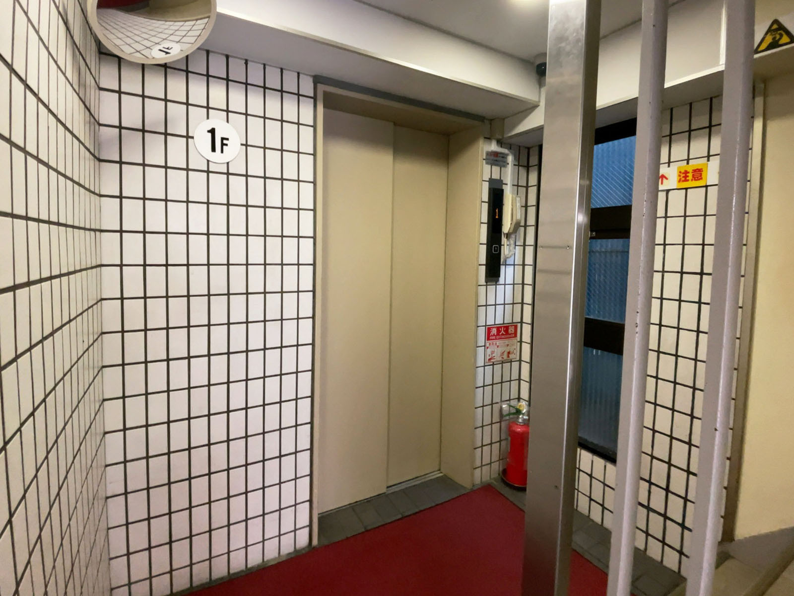 エレベーター
