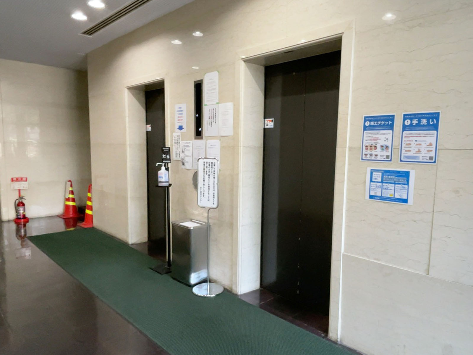 エレベーター