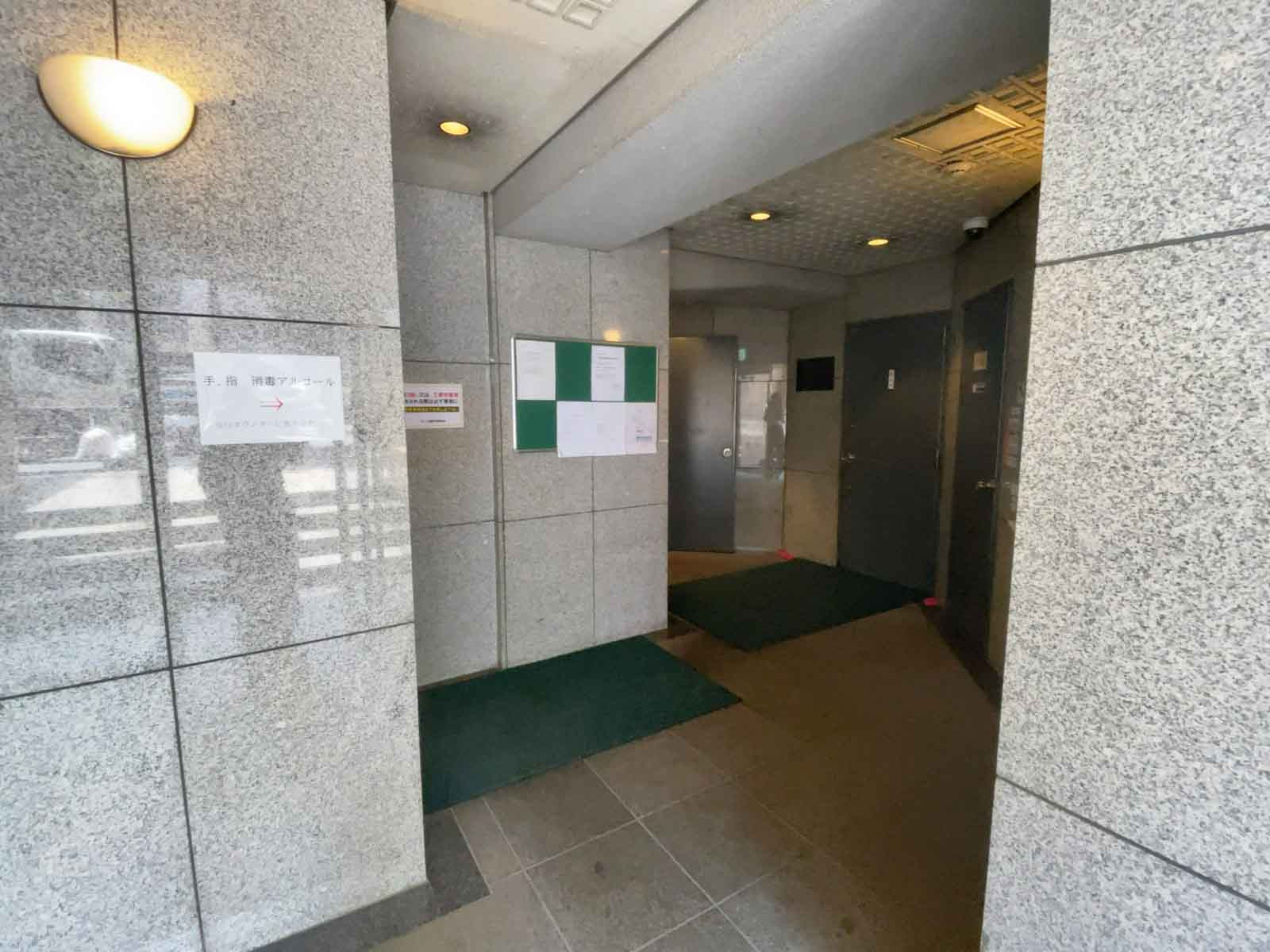 エントランス