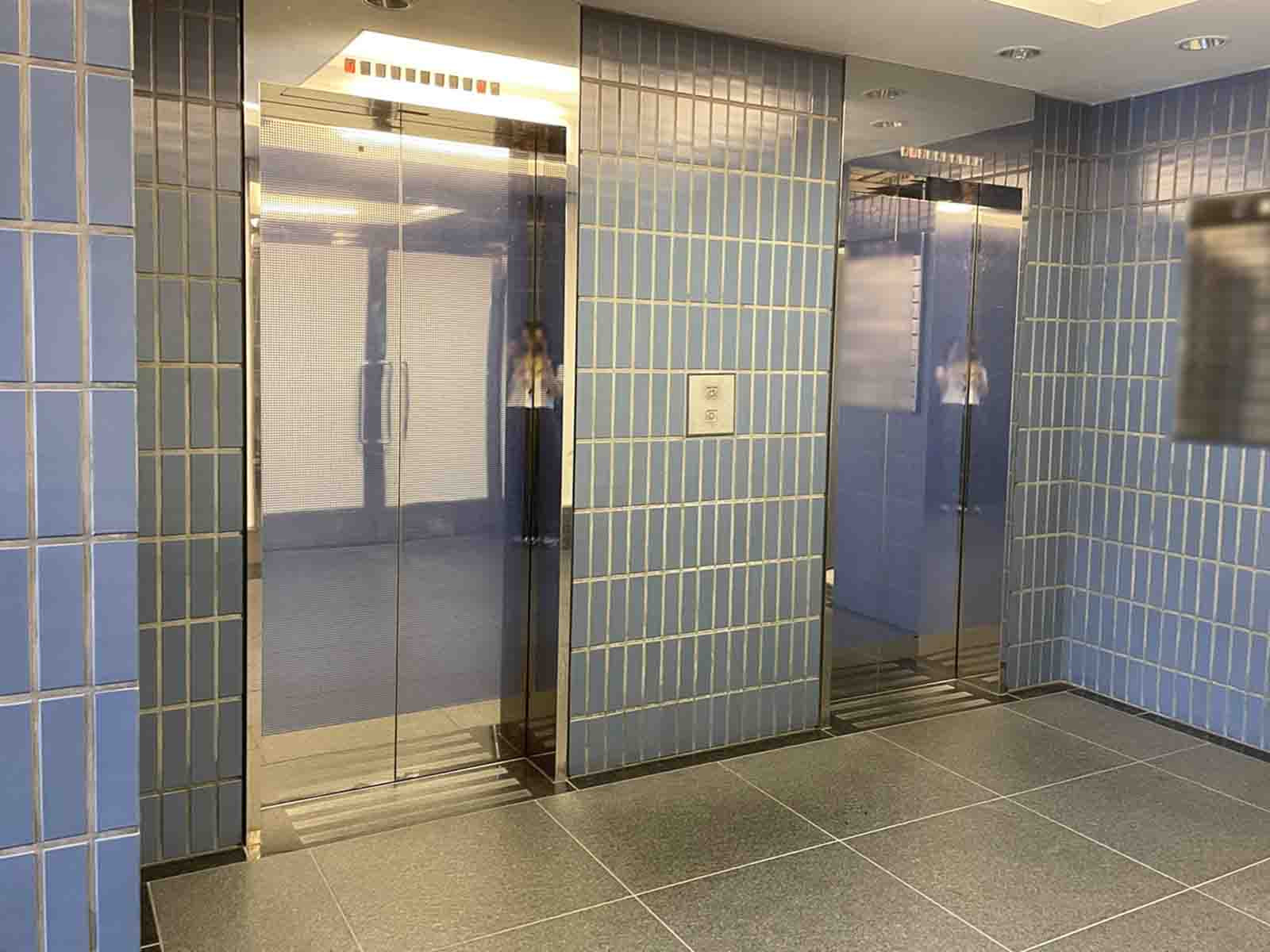 エレベーター
