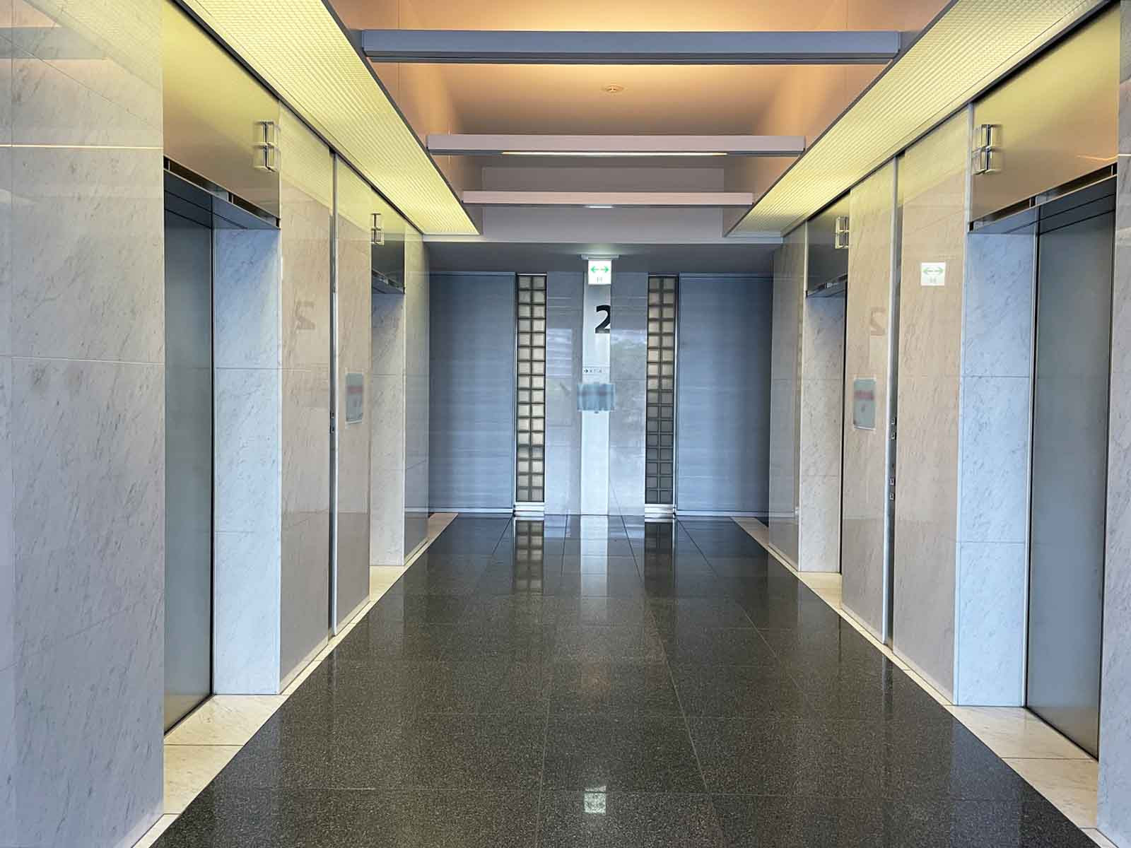 エレベーターホール