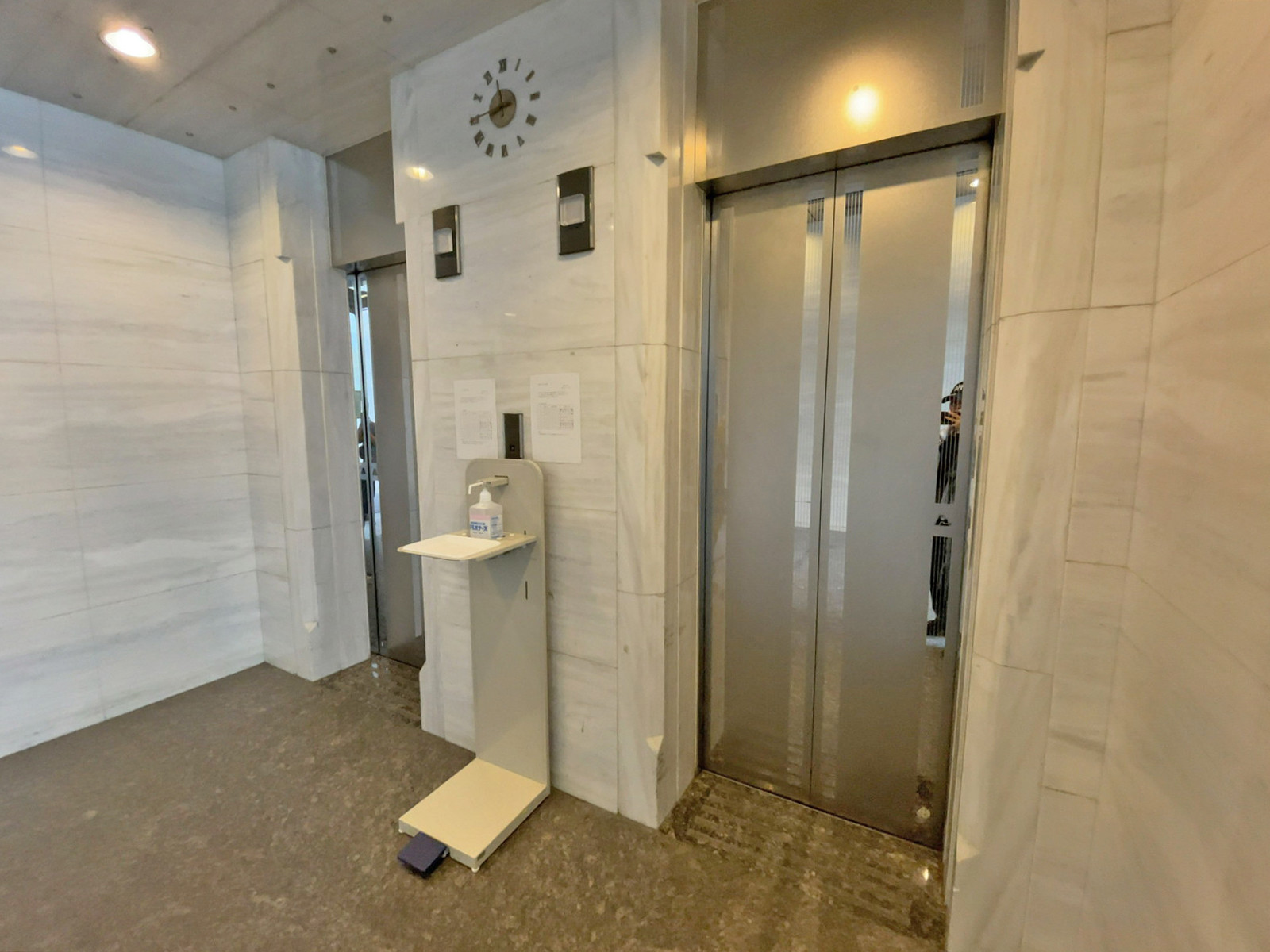 エレベーター