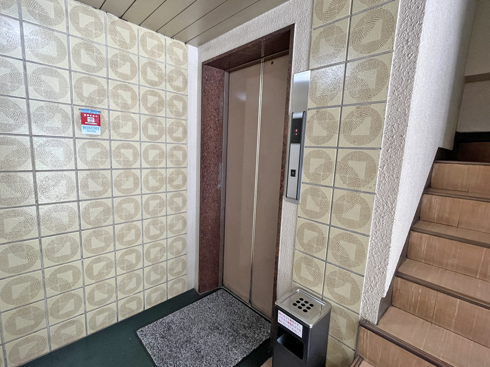 エレベーター