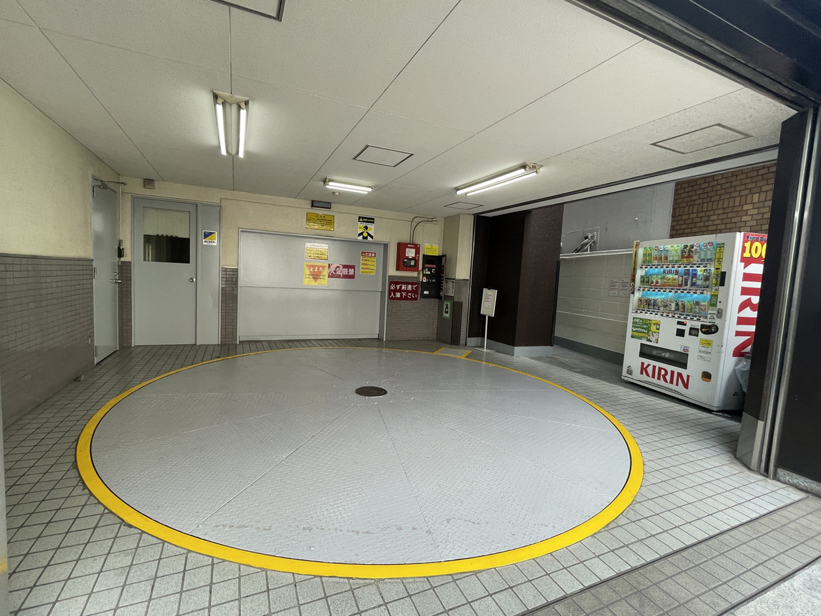 駐車場