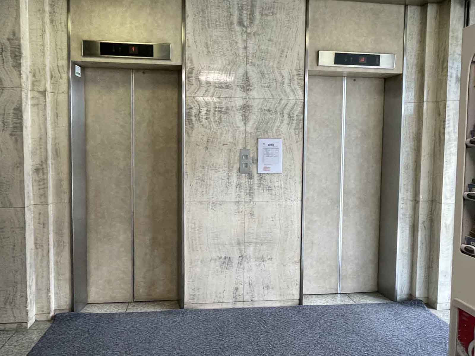 エレベーター