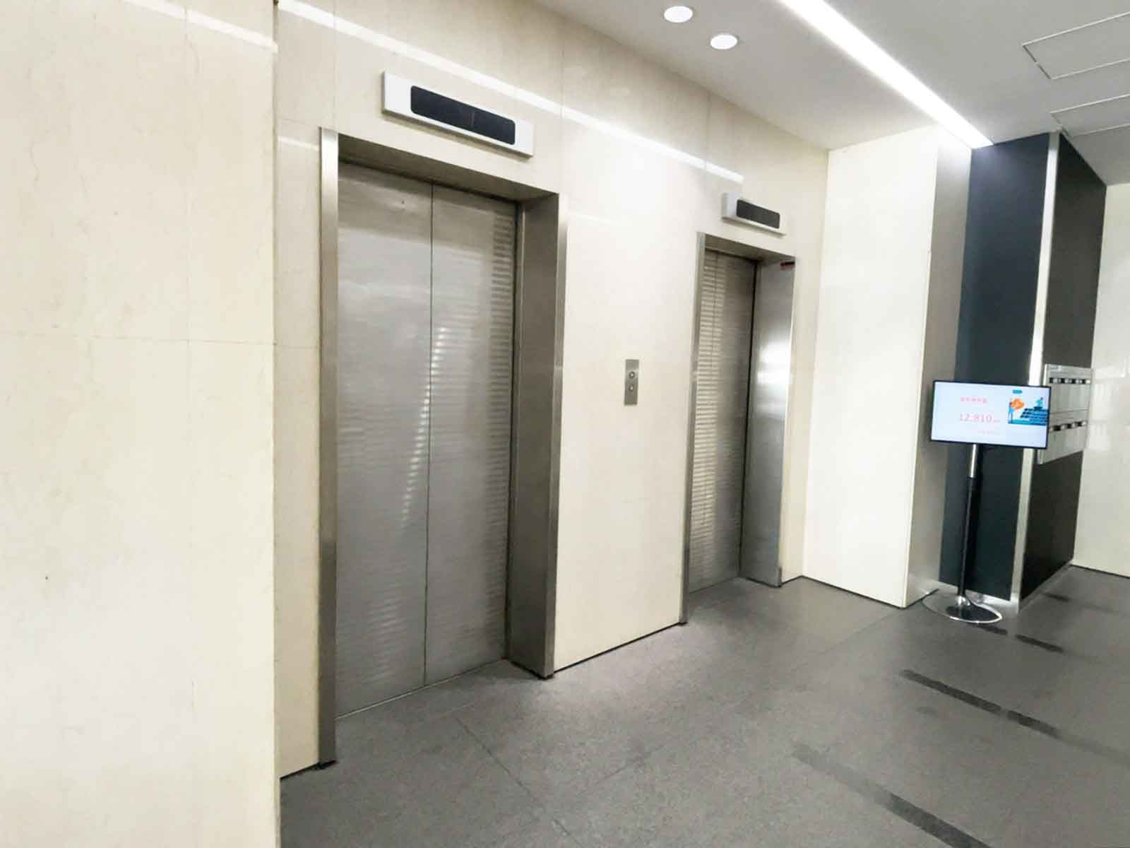 エレベーター
