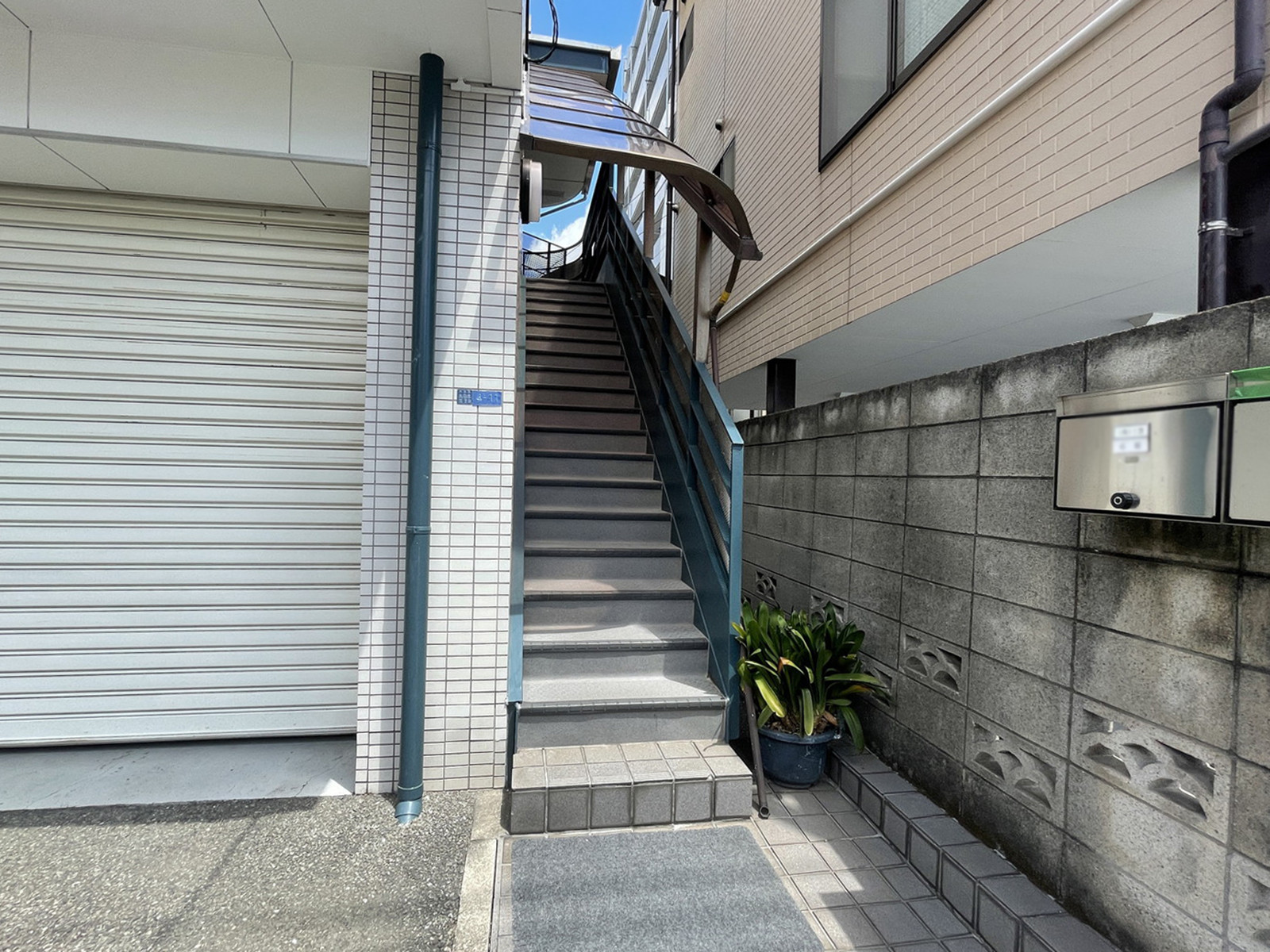 物件出入口