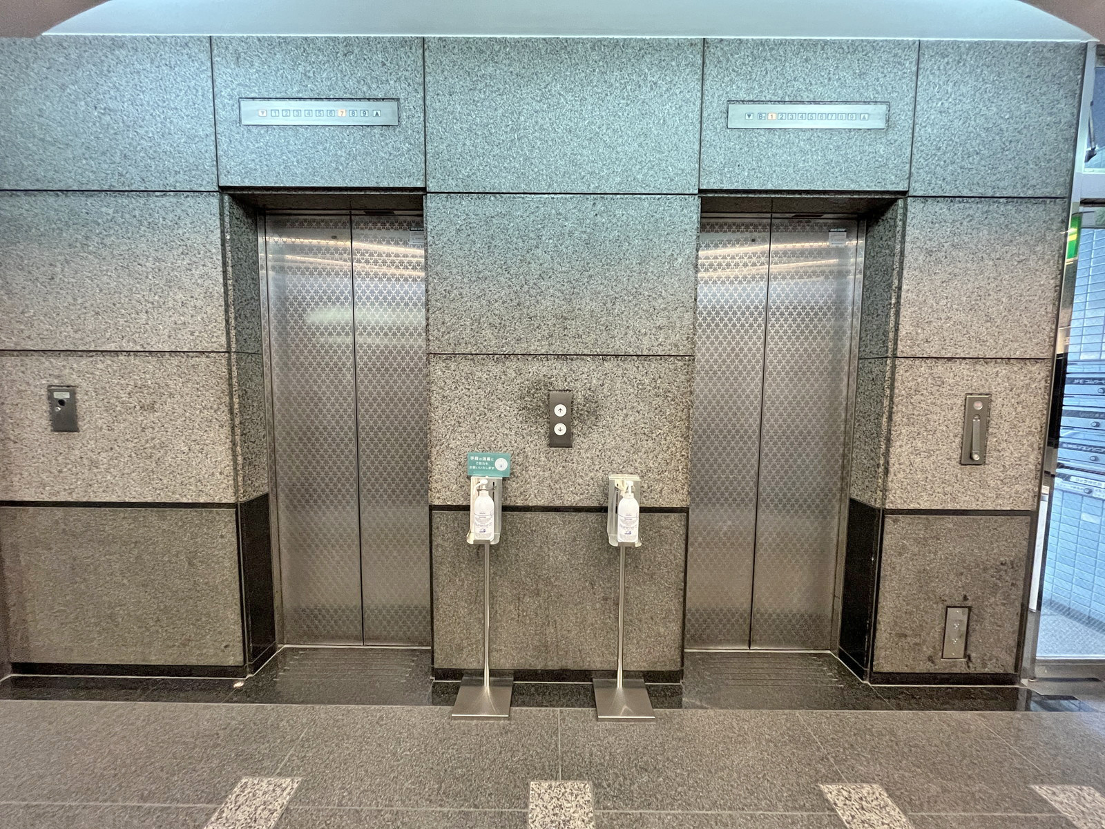 エレベーター