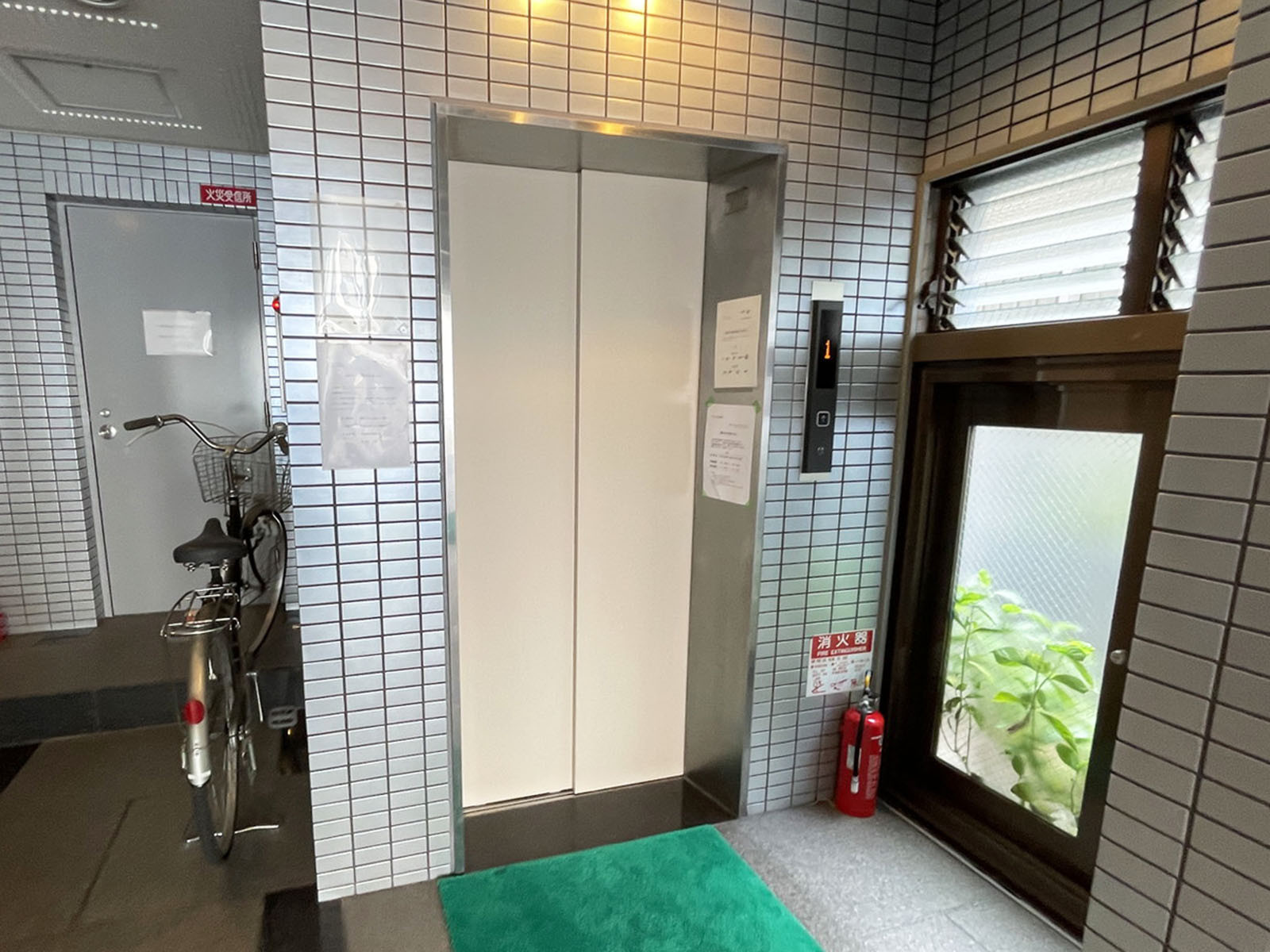エレベーター