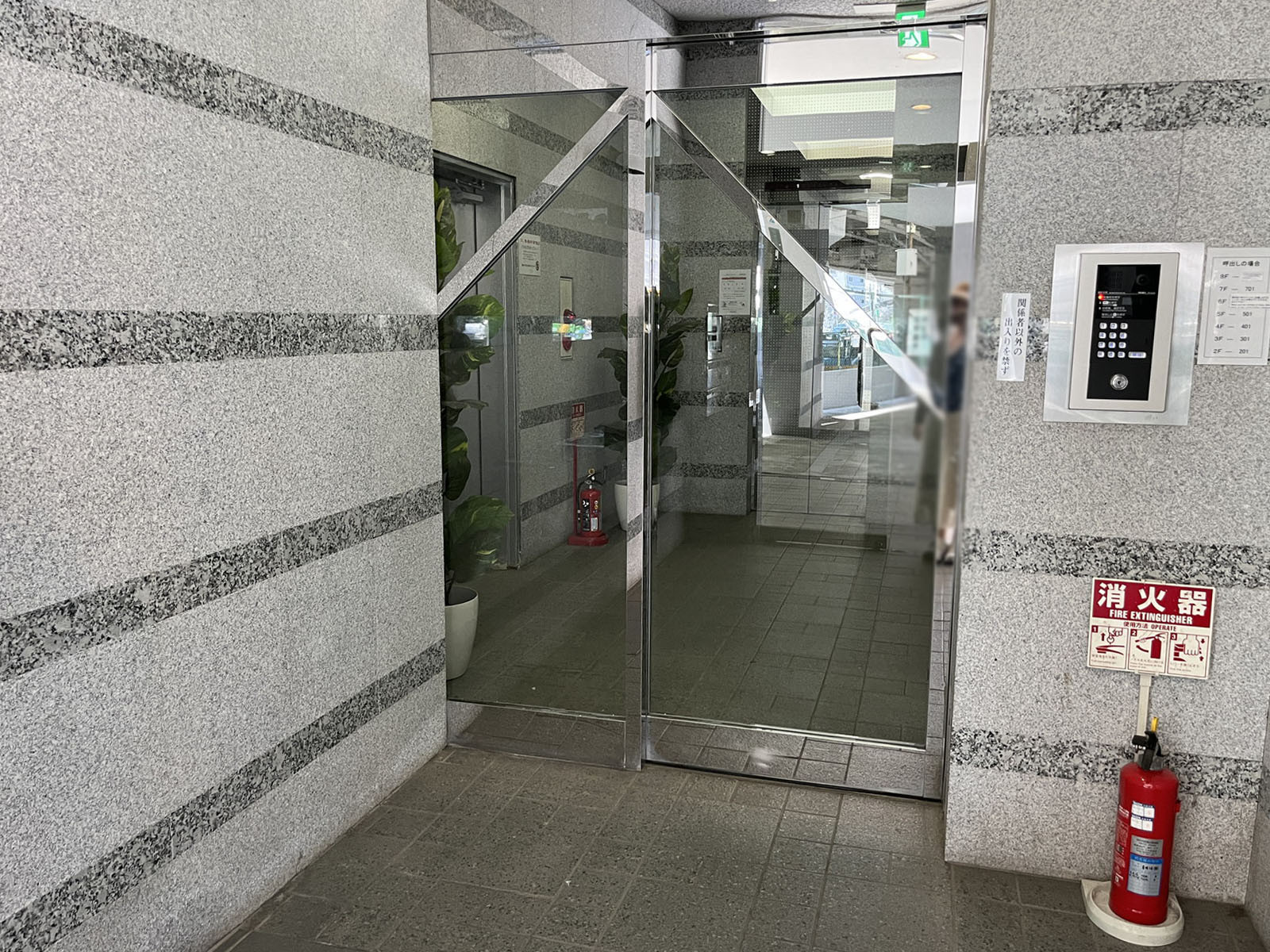 エレベーター