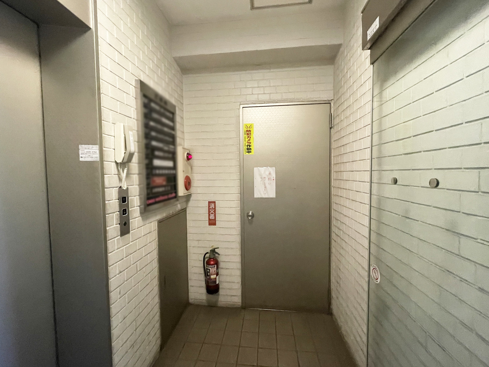 エレベーターホール