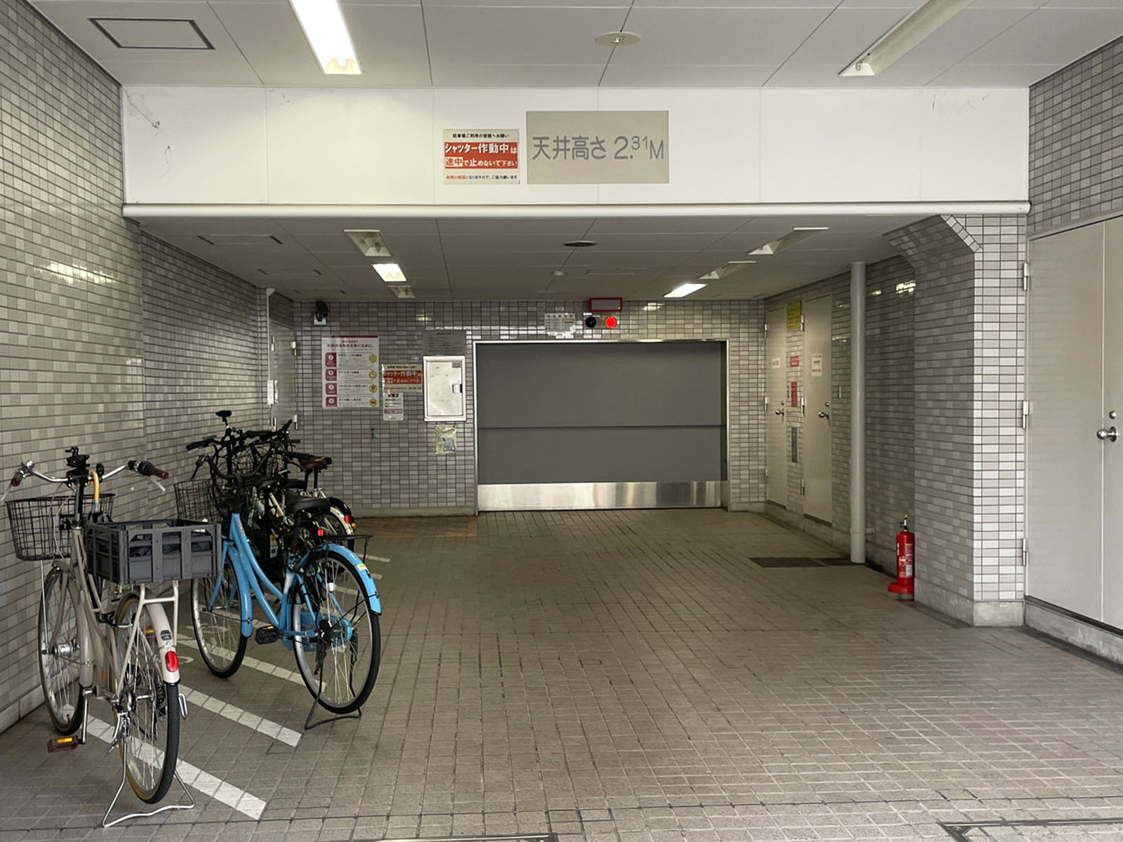 駐車場