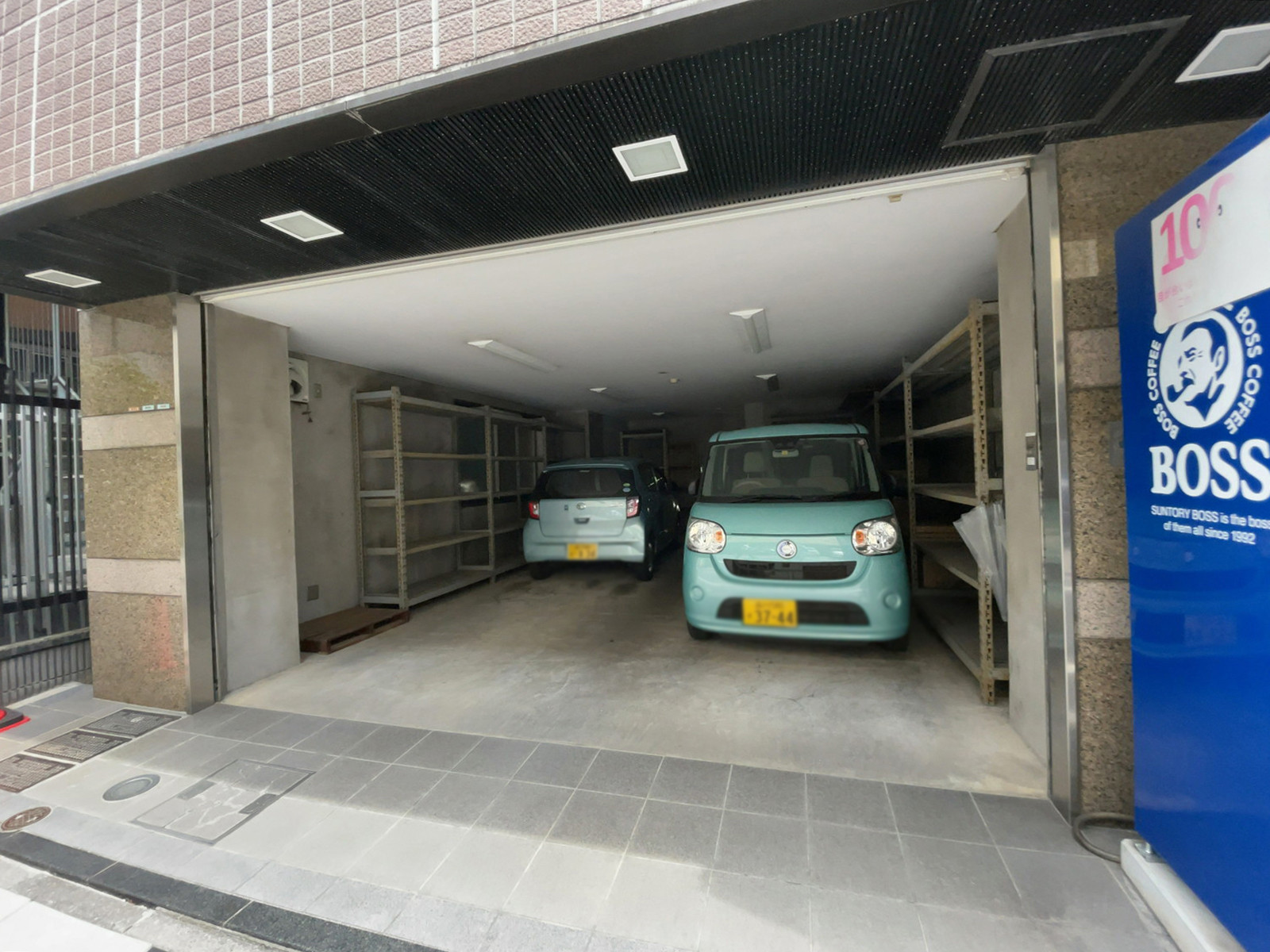 駐車場