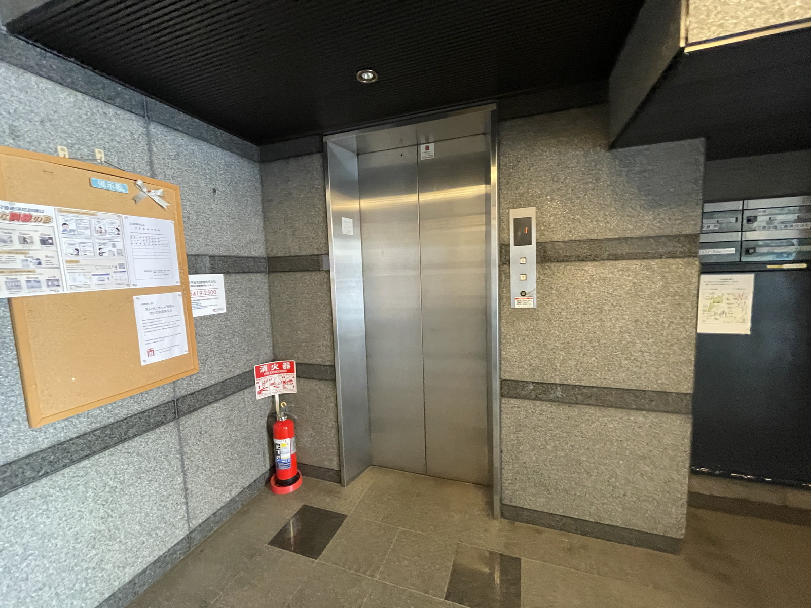 エレベーター
