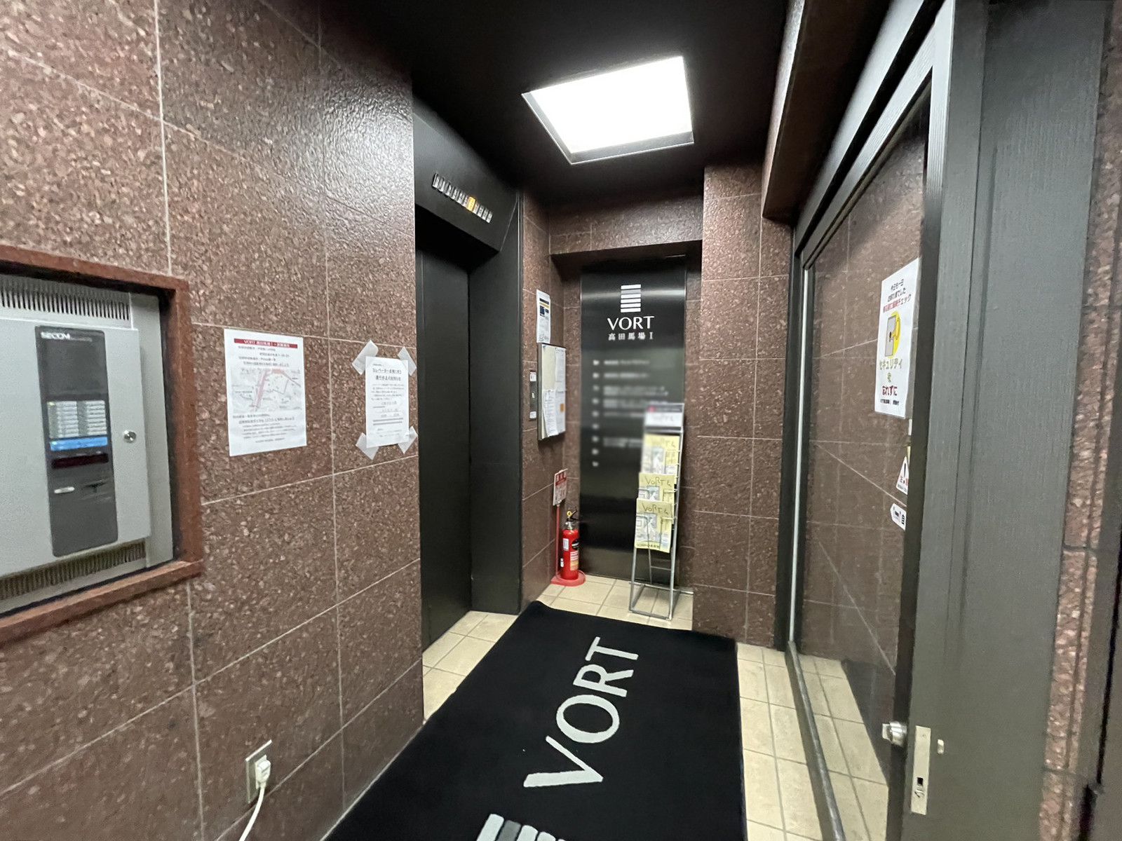 エントランス